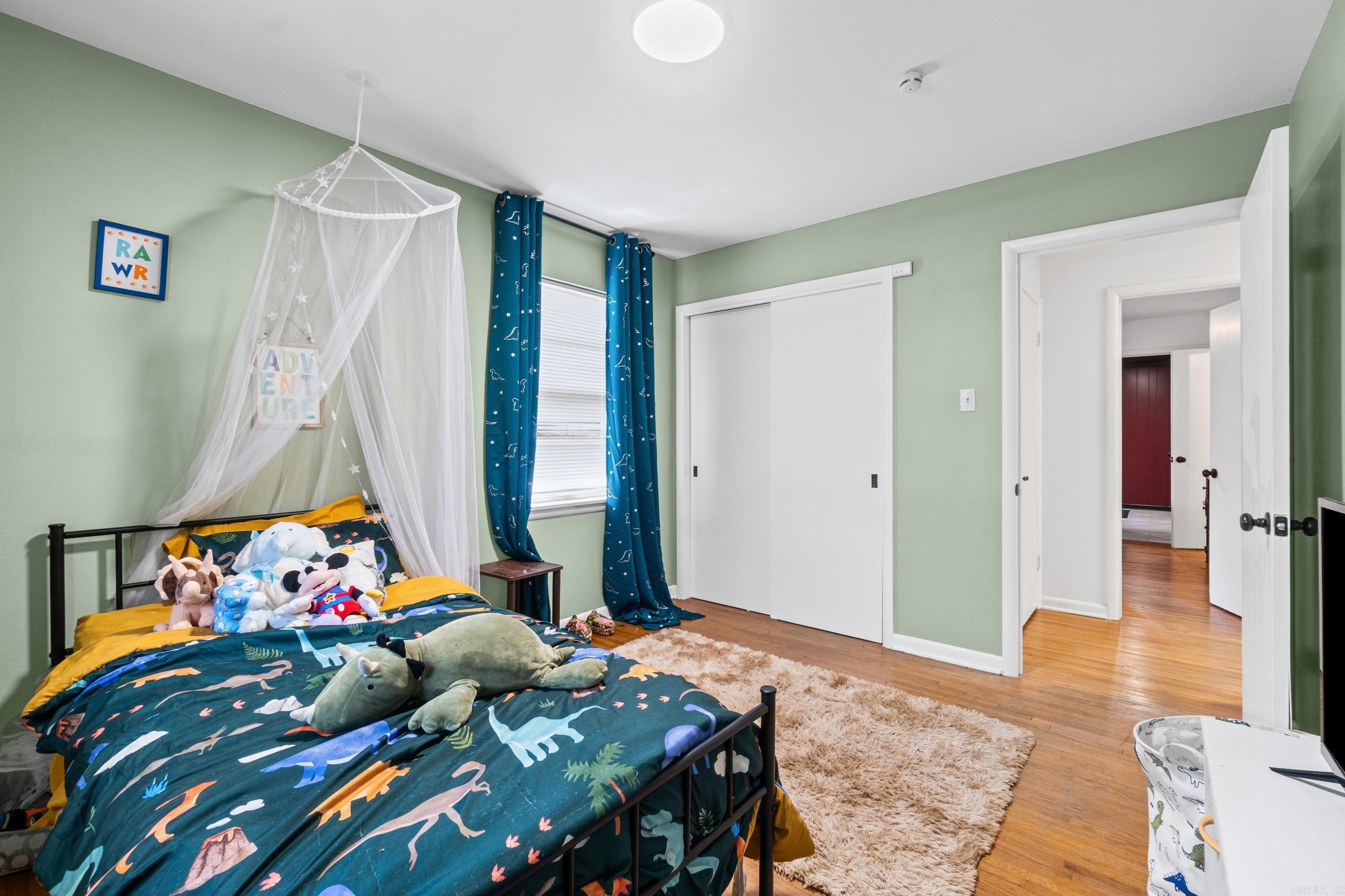 POINT O`WOODS ADDN - Residential