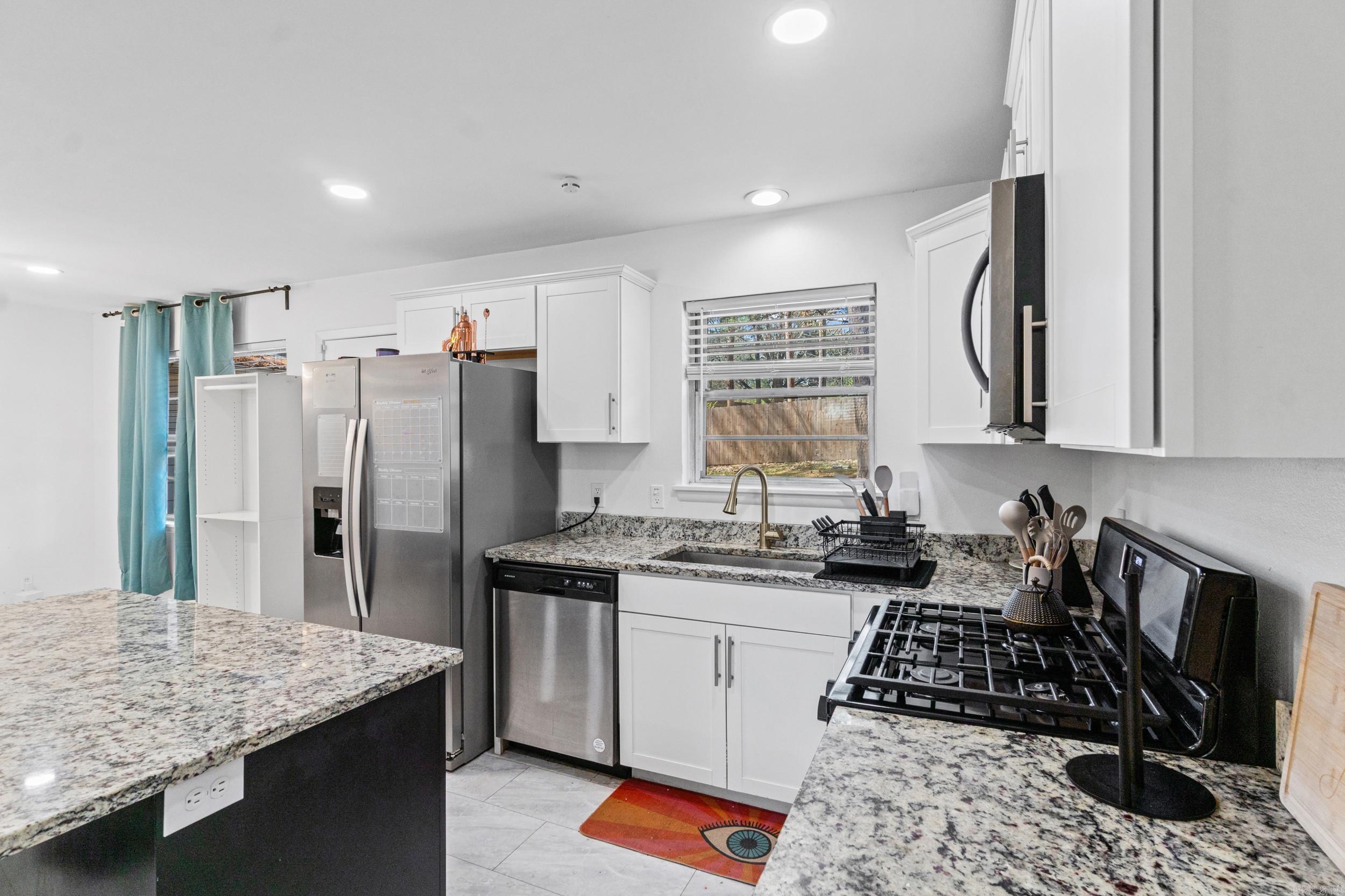 POINT O`WOODS ADDN - Residential