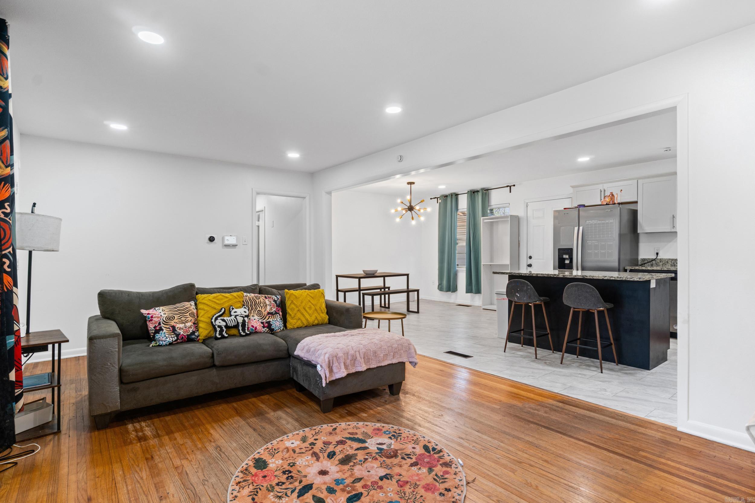 POINT O`WOODS ADDN - Residential