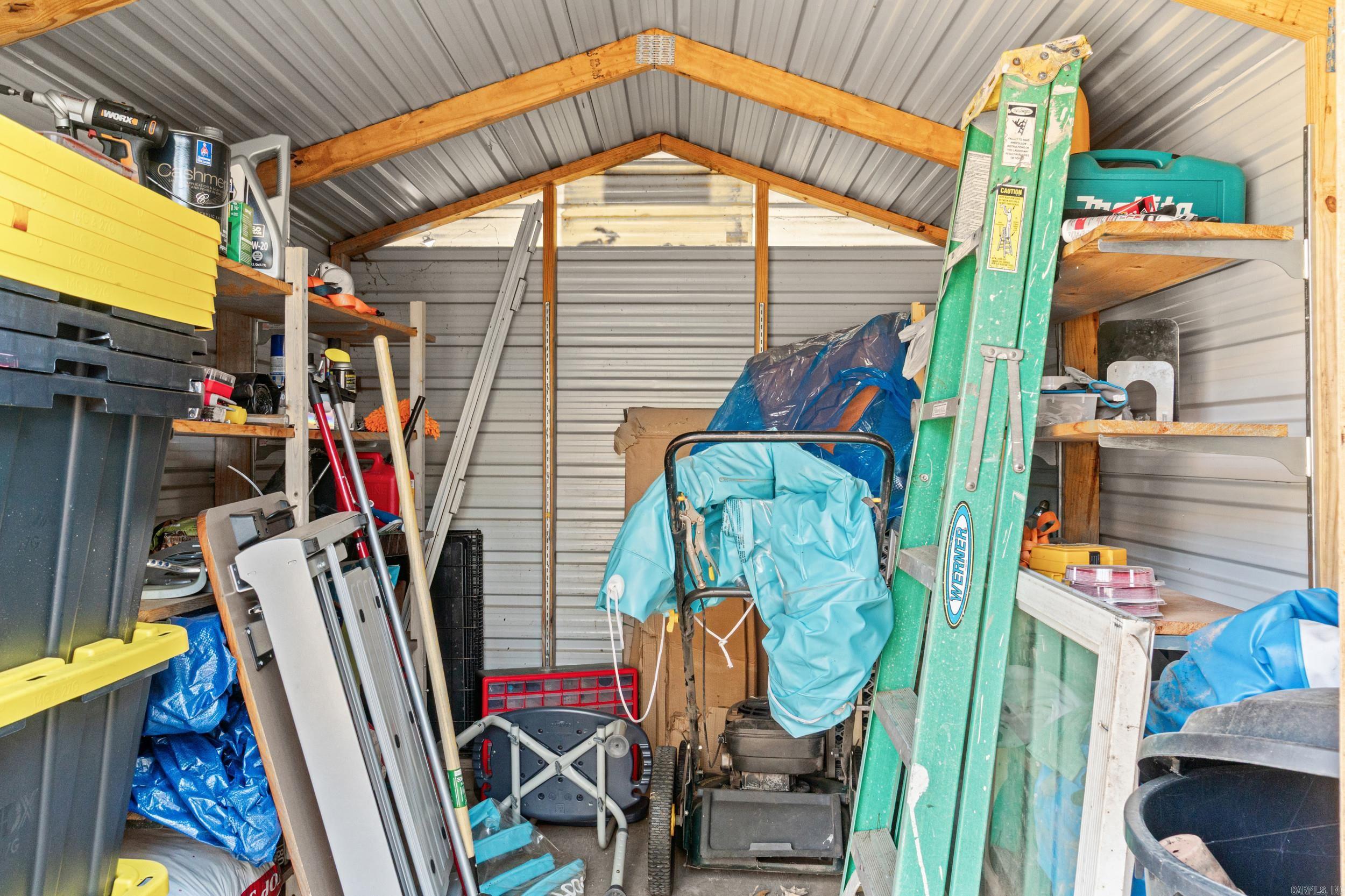 POINT O`WOODS ADDN - Residential