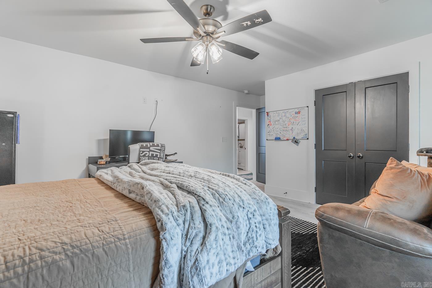 HARRISON & DOUGLAS - Residential