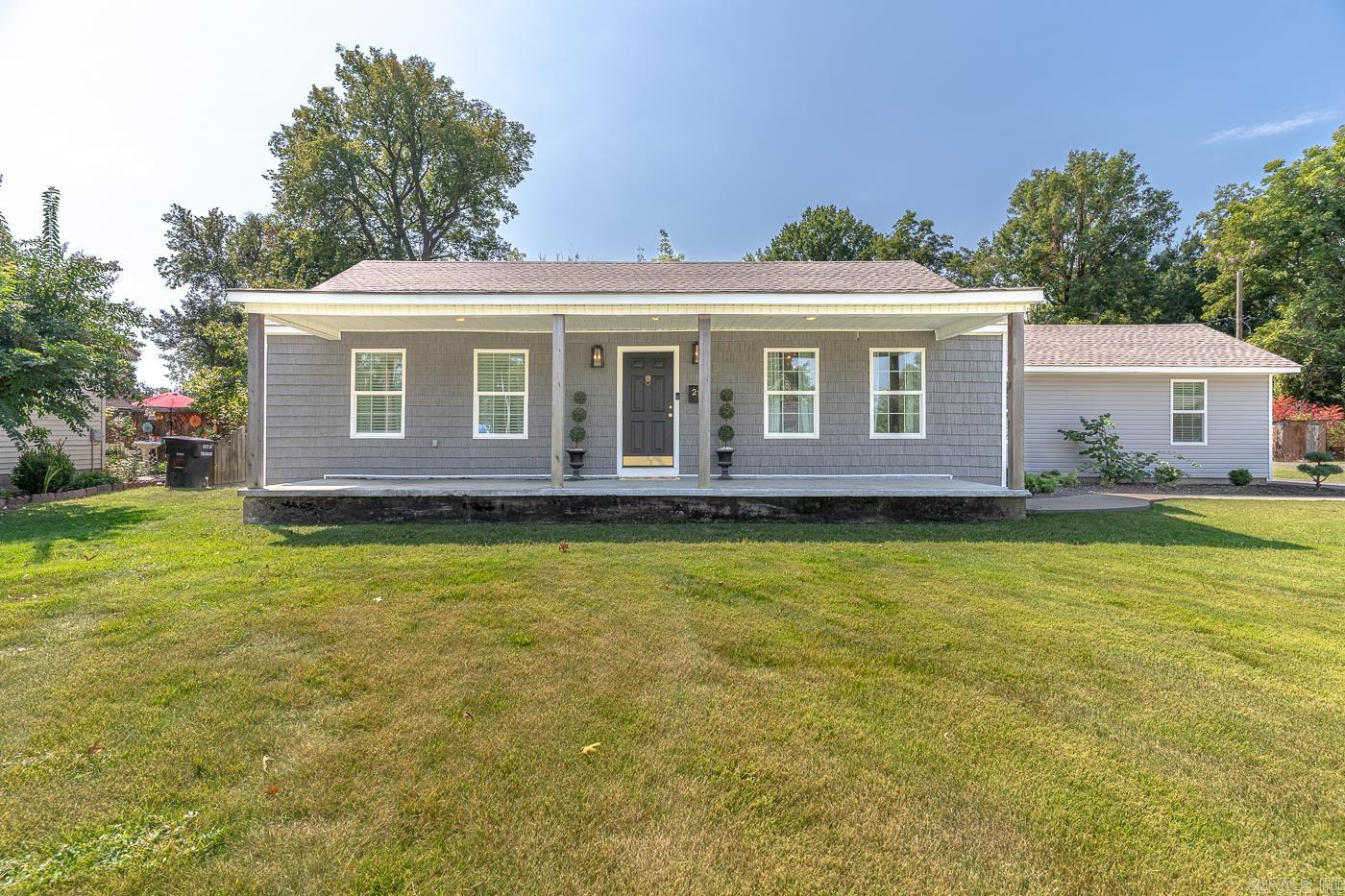 HARRISON & DOUGLAS - Residential