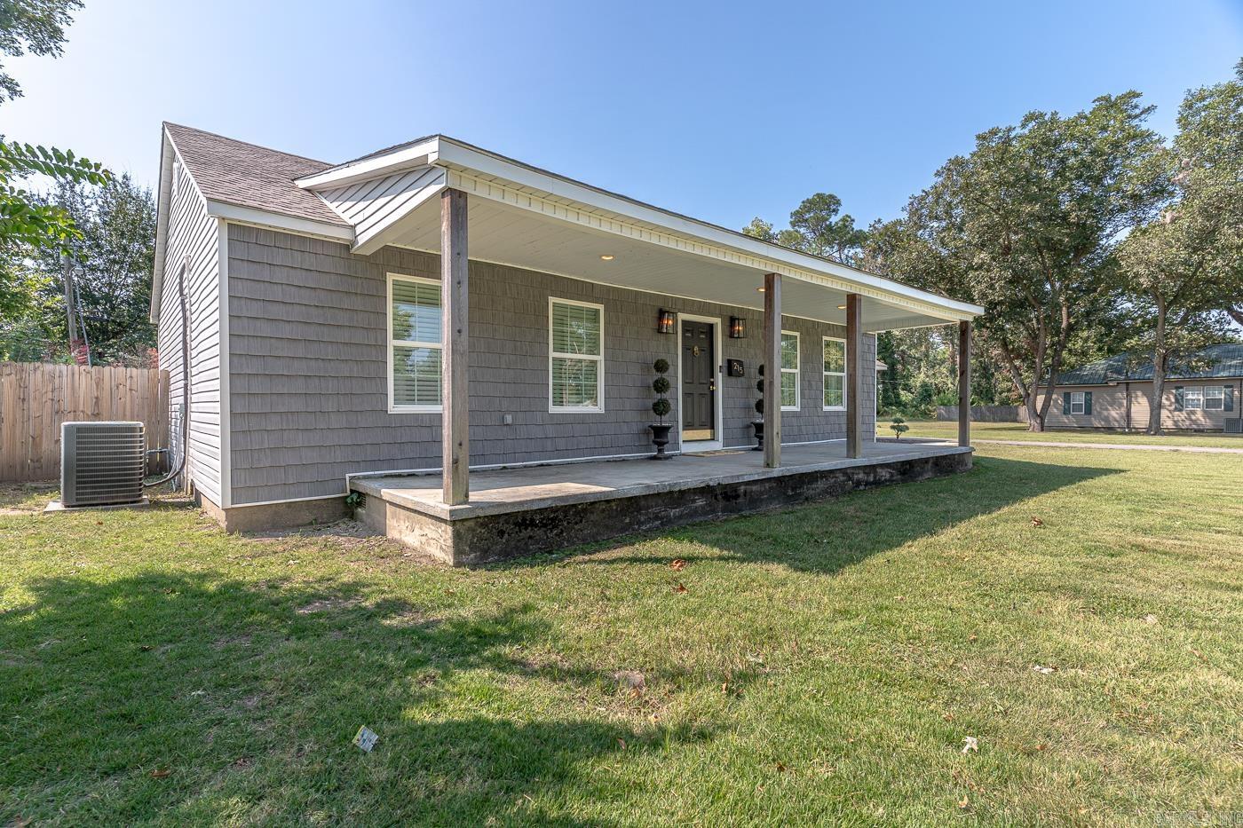 HARRISON & DOUGLAS - Residential