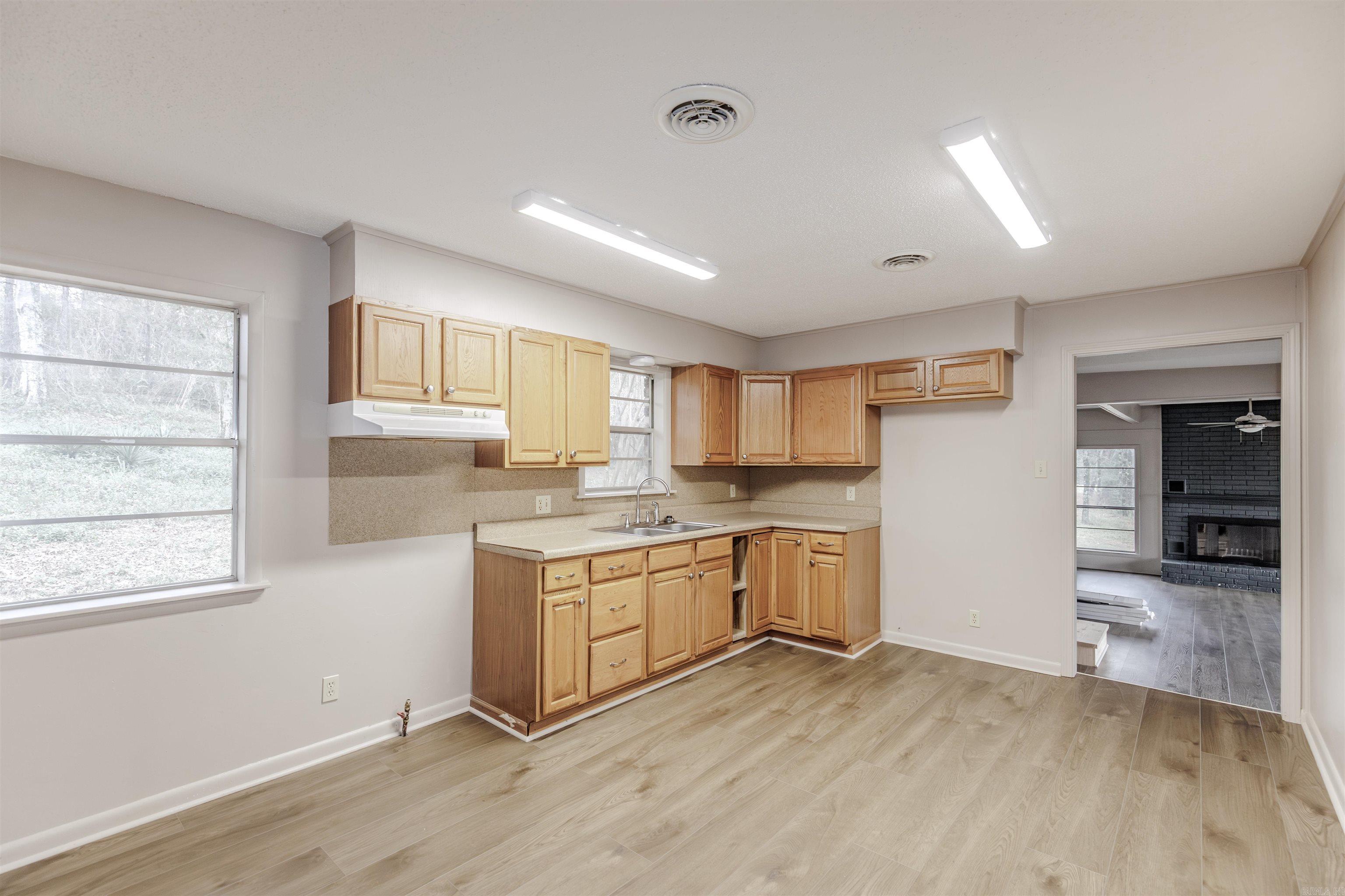 Perryville City Acreage - Residential