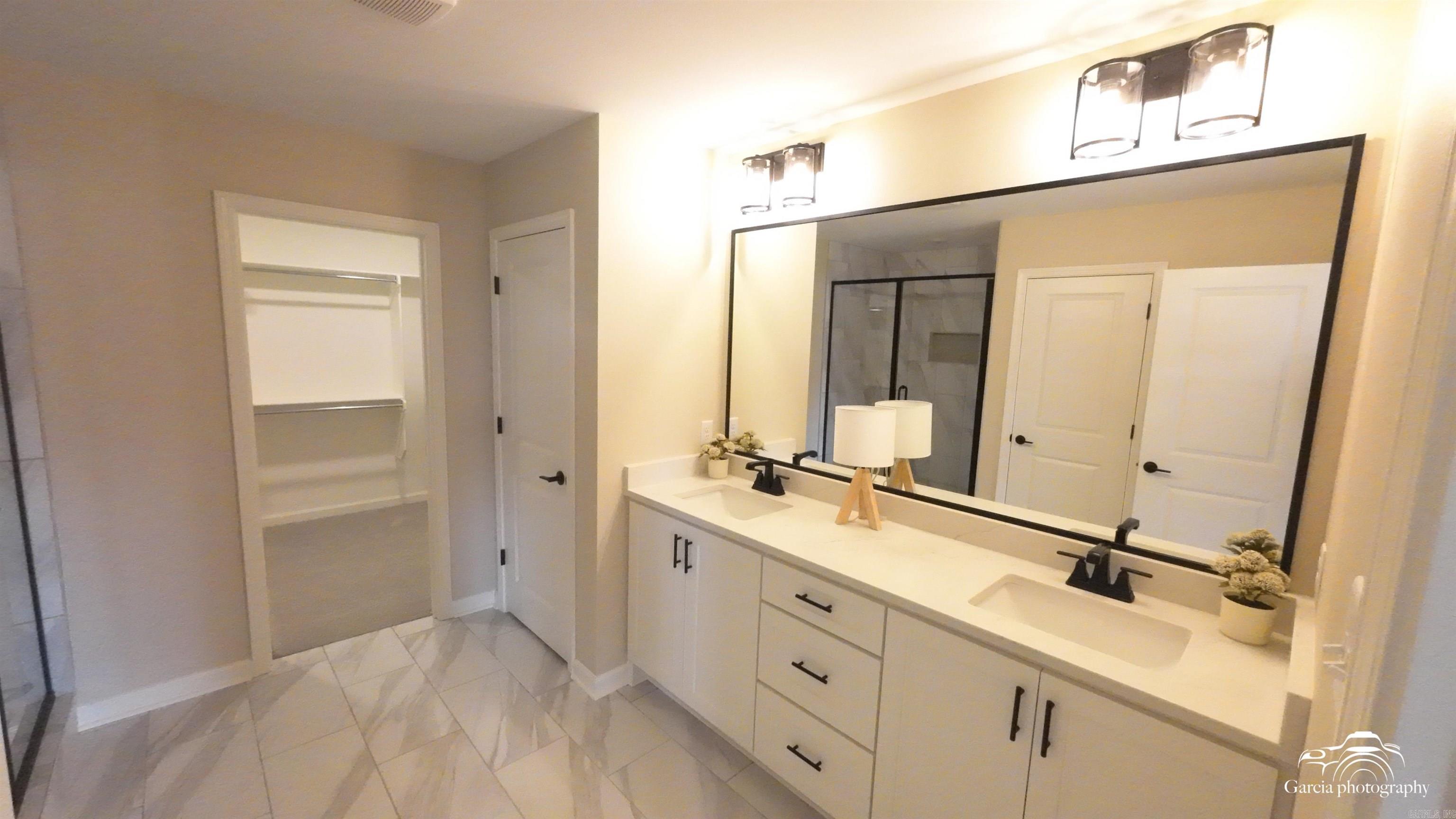 GARDENS AT HOPE VALLEY - Residential