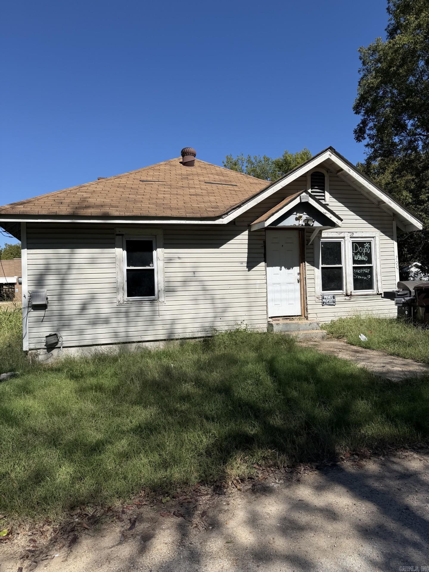 Don't miss out on this great investment opportunity. This 2 bedroom, 1 bathroom home on 0.27 +/- acres in Harrisburg. This property is being sold AS-IS. Seller has not occupied the property no SPD. Call the listing agent for more details, and information.