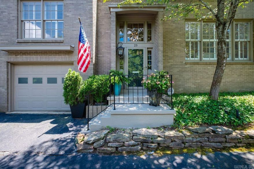 Experience condo living at its finest in Hillcrest. Inside you will find an elegantly appointed space with an open floor plan. The living room features tall ceilings, gas fireplace and a massive window with plantation shutters and a treehouse view of Allsopp Park. Kitchen is updated with honed marble countertops, stainless appliances & an ample pantry with electrical for appliances. Den can be used as second living area or an office. Primary bedroom includes a walk in closet and wall of cabinets for additional storage. Bath has also been remodeled with beautiful shower and marble counters. Outside you will find a tranquil, private space with a 7x15 Trex Deck great for entertaining and room for a grill. HOA fees cover water, gas, sewer, trash, recycling, exterior maintenance (including roof)exterior insurance, termite contract, landscaping, salt water pool access and the clubhouse. Dining chandelier does not covey and will be replaced with chrome and white drum chandelier. Refrigerator, washer/dryer and microwave convey. Easy to show by appointment only. Alarm. See remarks for updates and floor plan. No for sale sign.