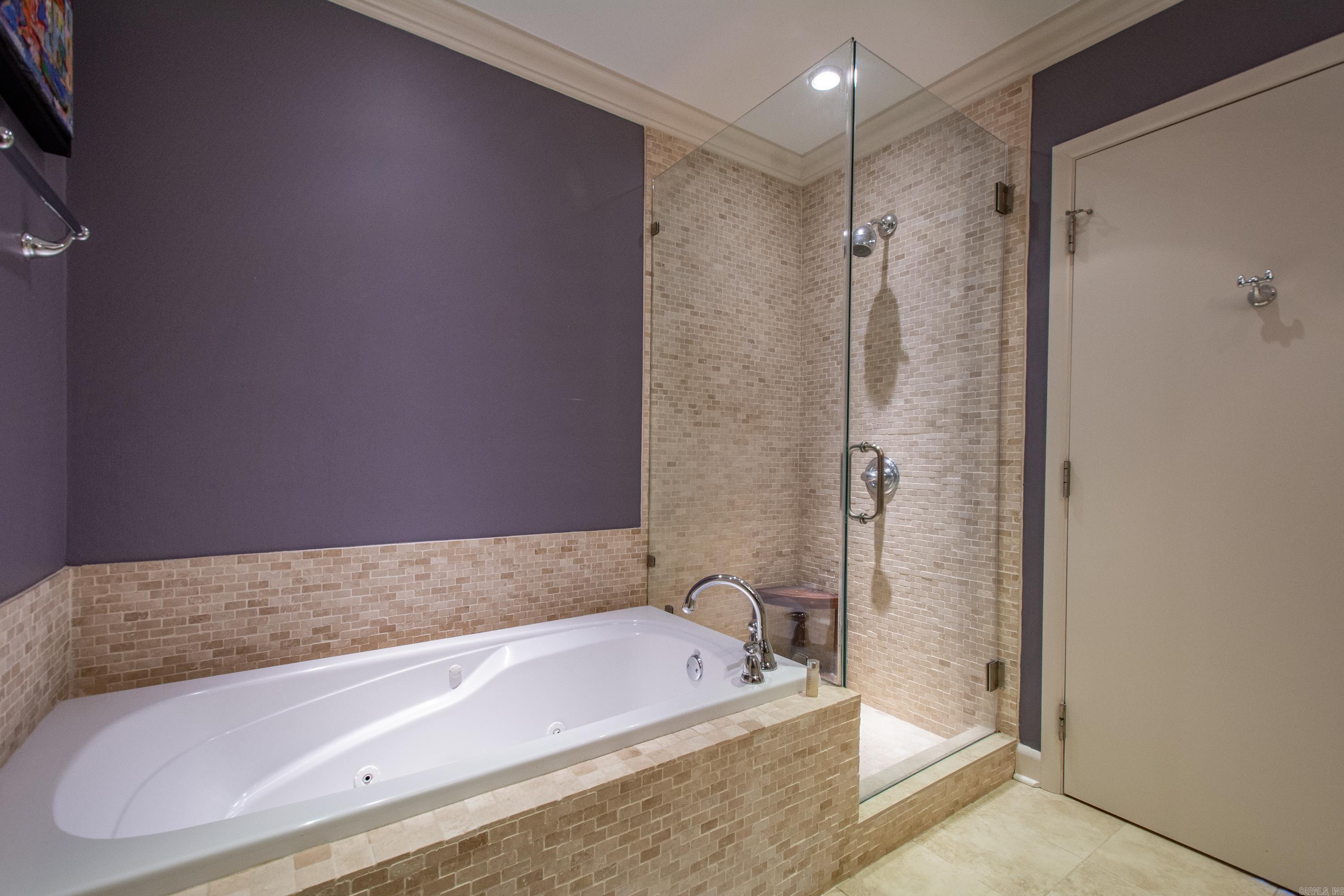 The Residences Building 5 - Residential Lease