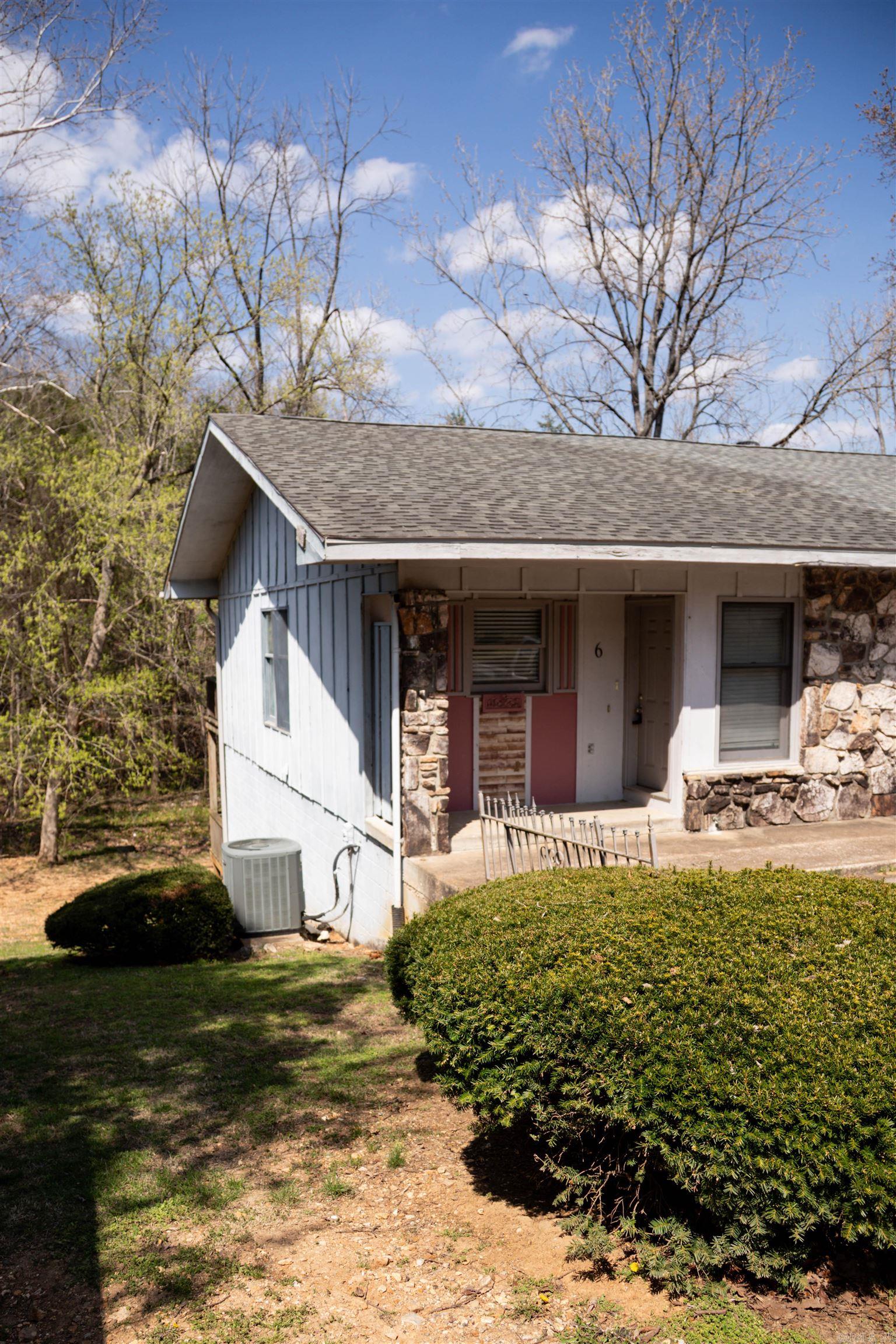 Cherokee Vil - Residential