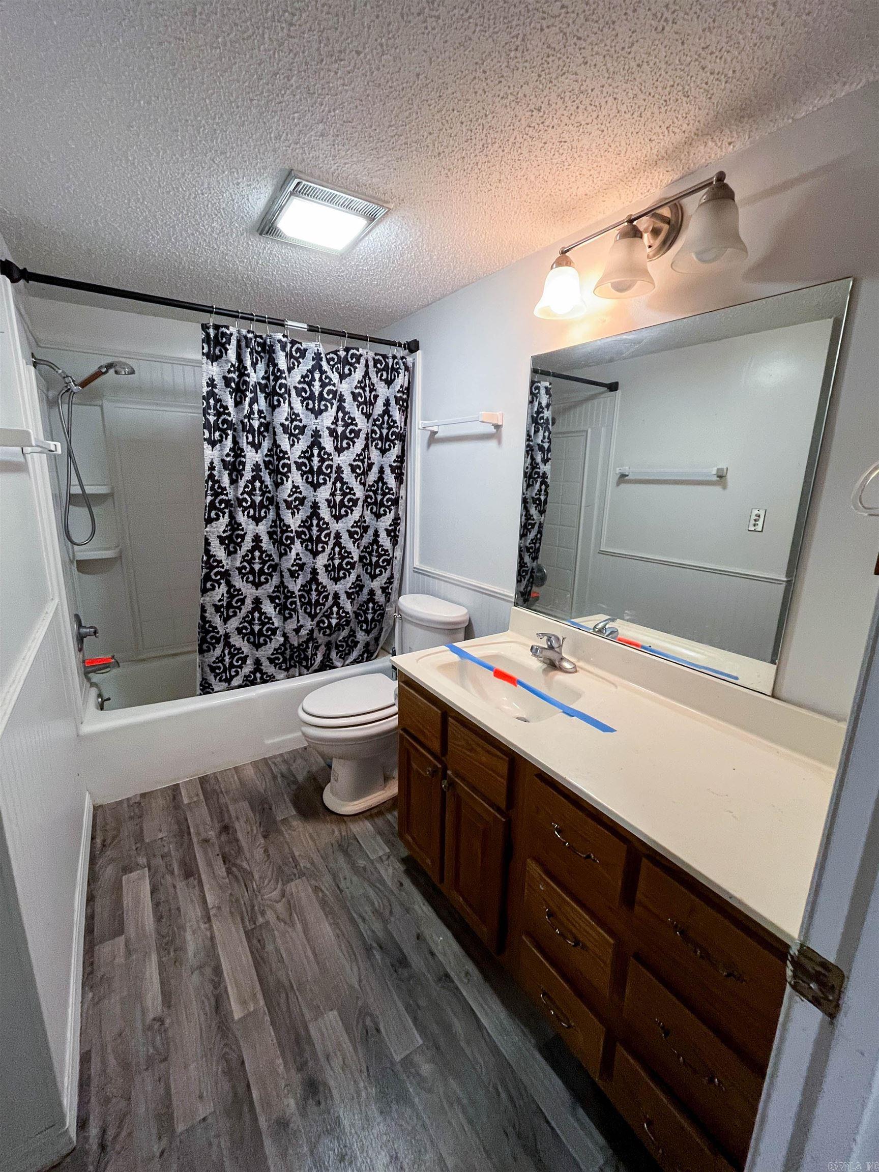 Cherokee Vil - Residential