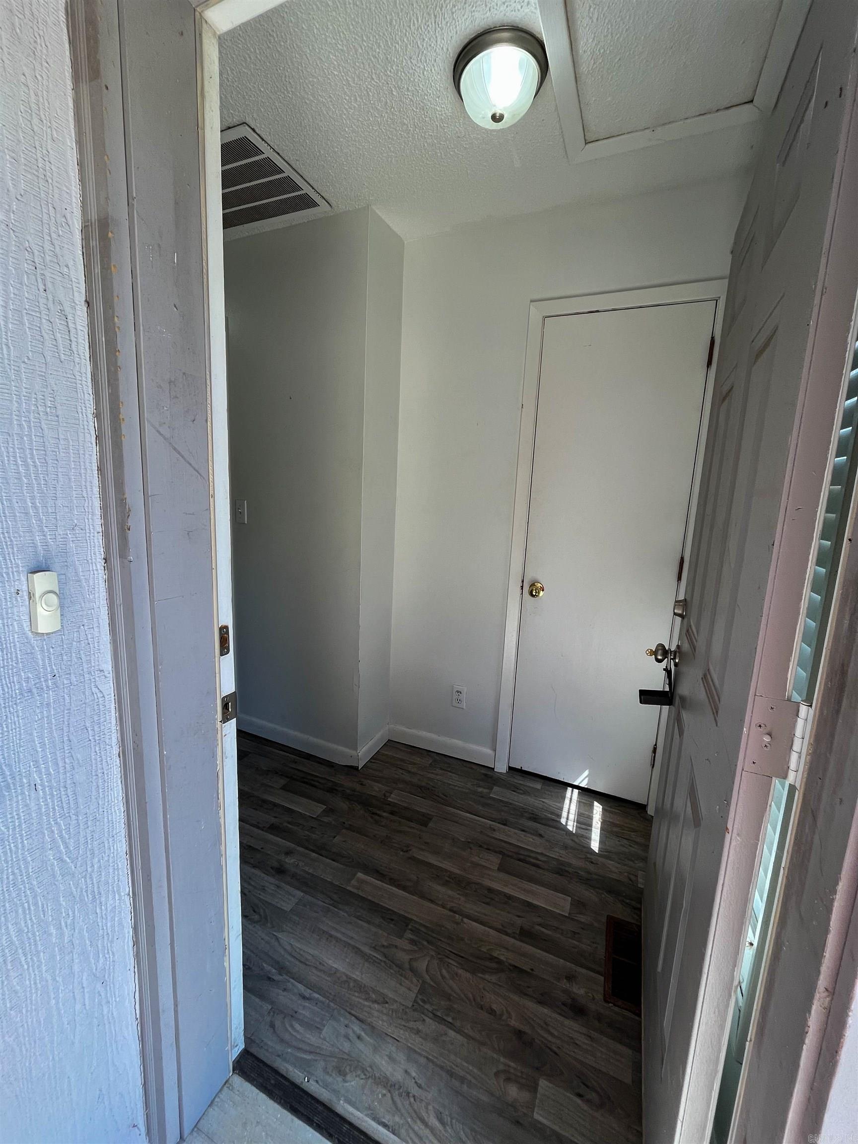 Cherokee Vil - Residential