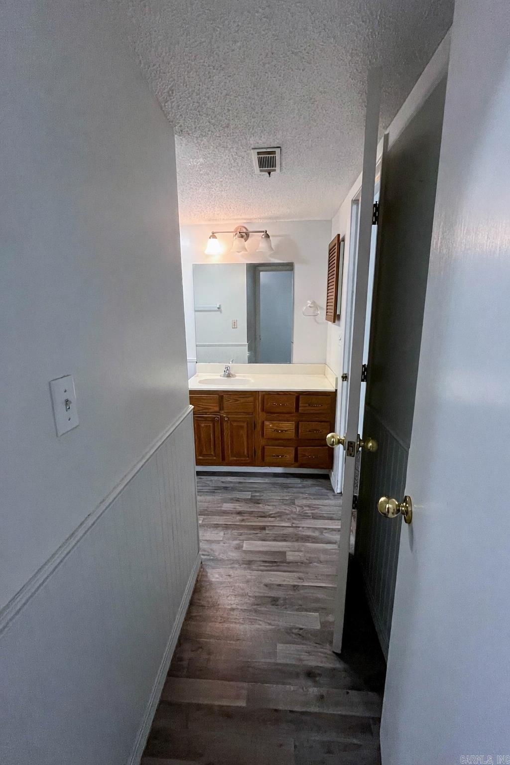 Cherokee Vil - Residential