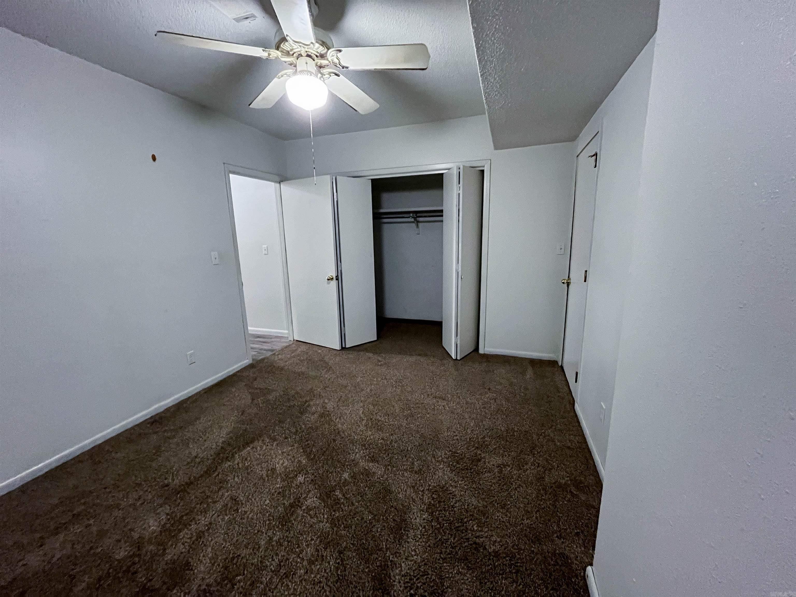 Cherokee Vil - Residential