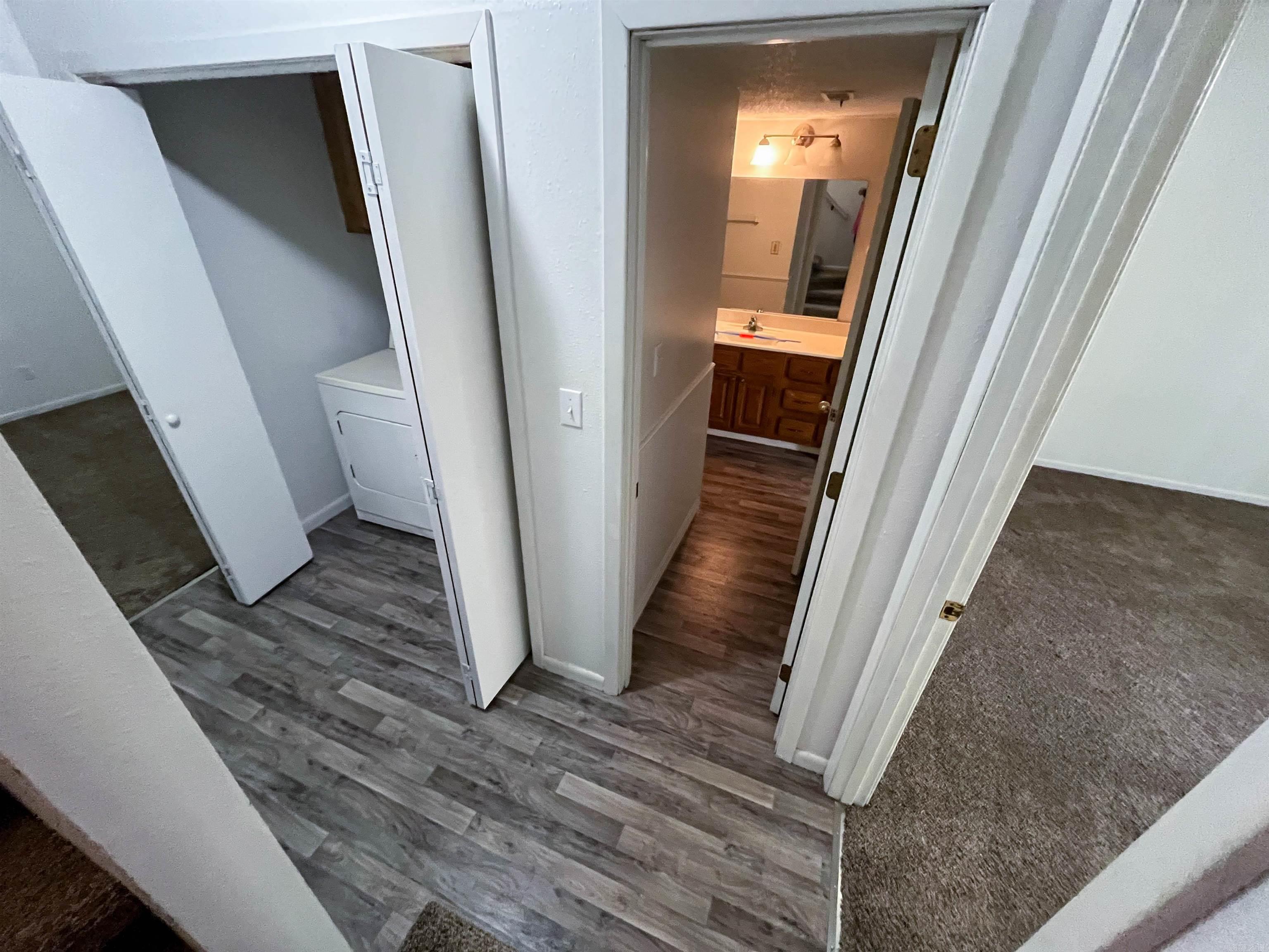 Cherokee Vil - Residential