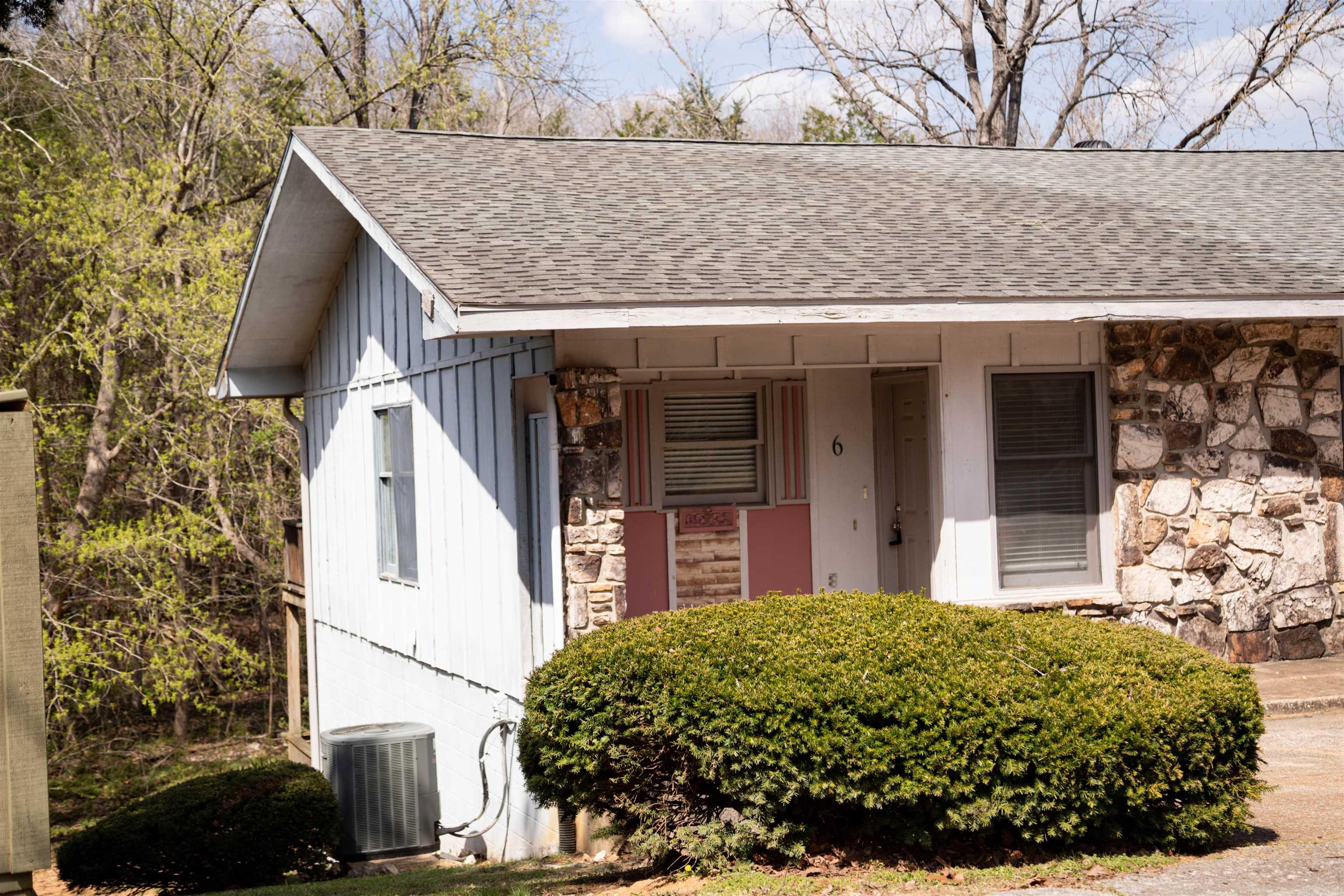 Cherokee Vil - Residential