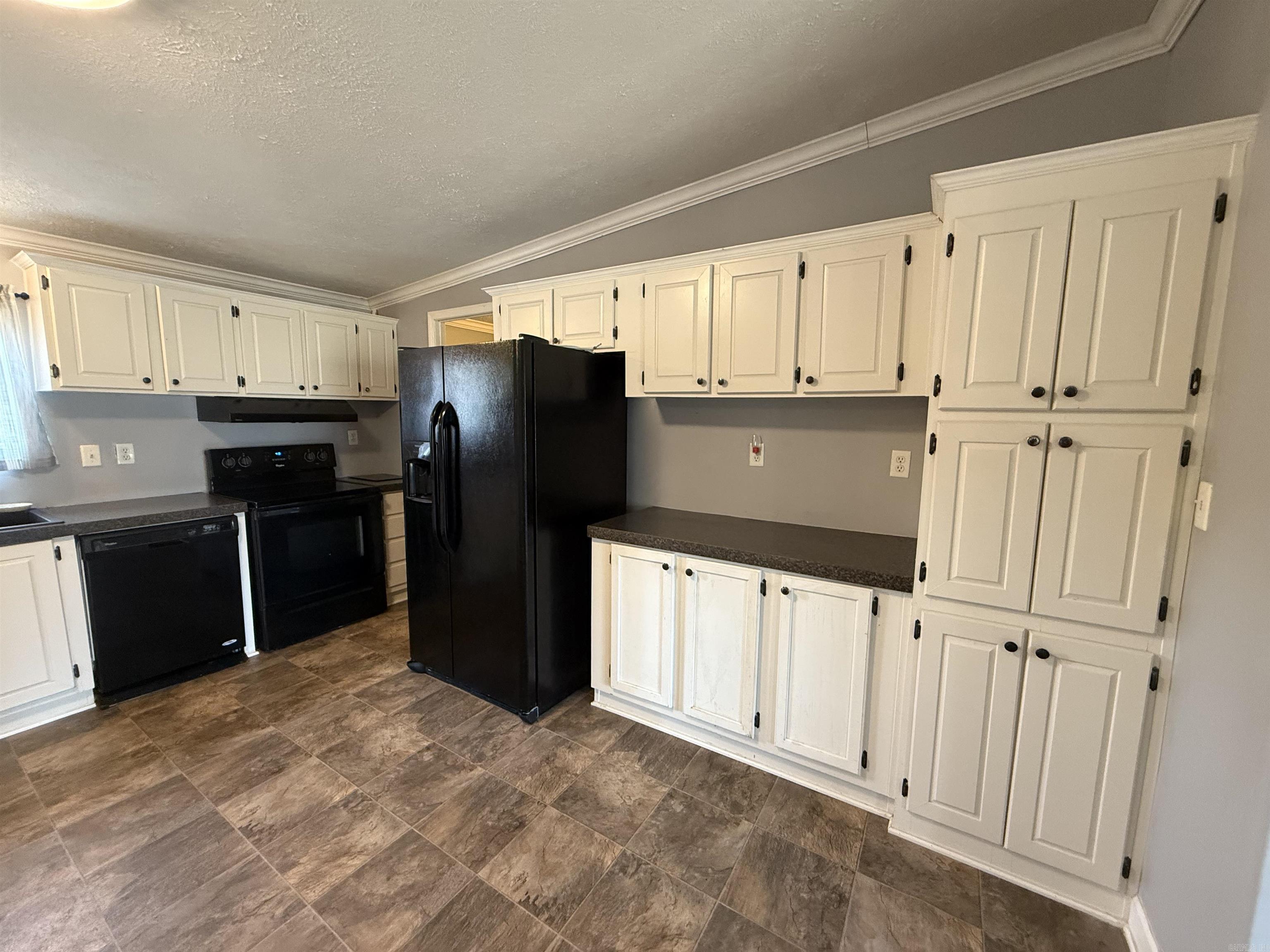 JOHN FINLEY SUBD - Residential