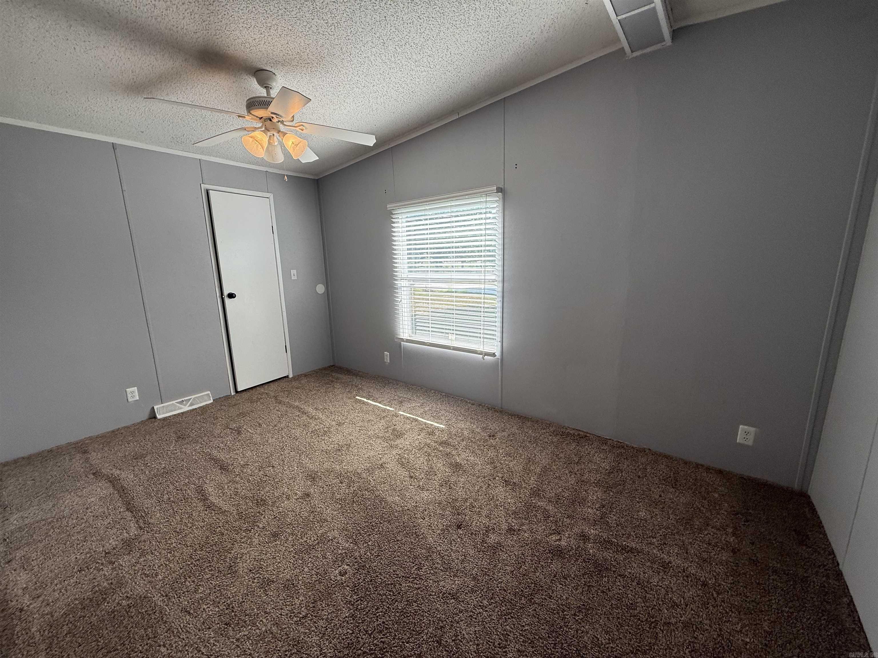 JOHN FINLEY SUBD - Residential