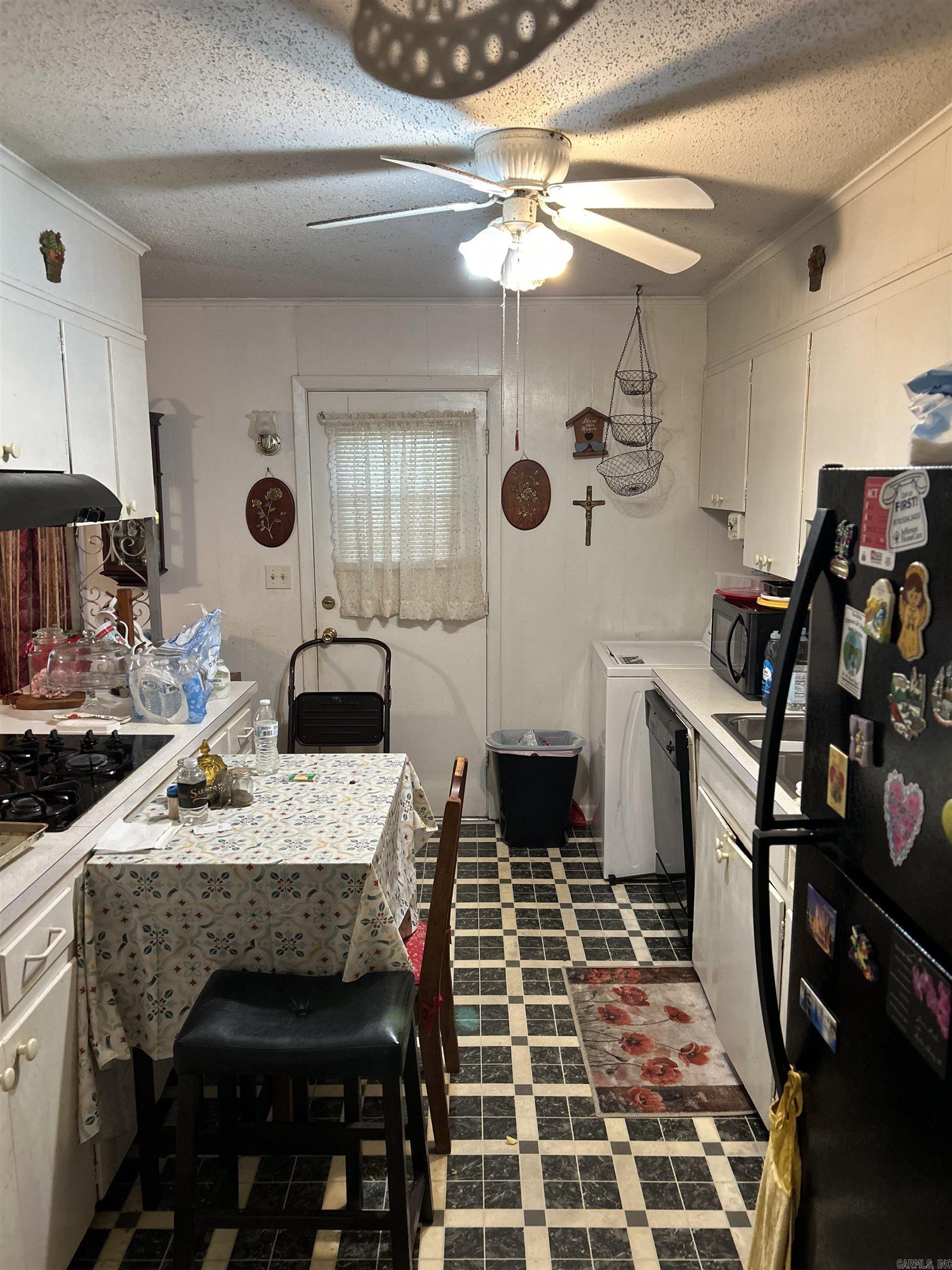 BELMONT - Residential