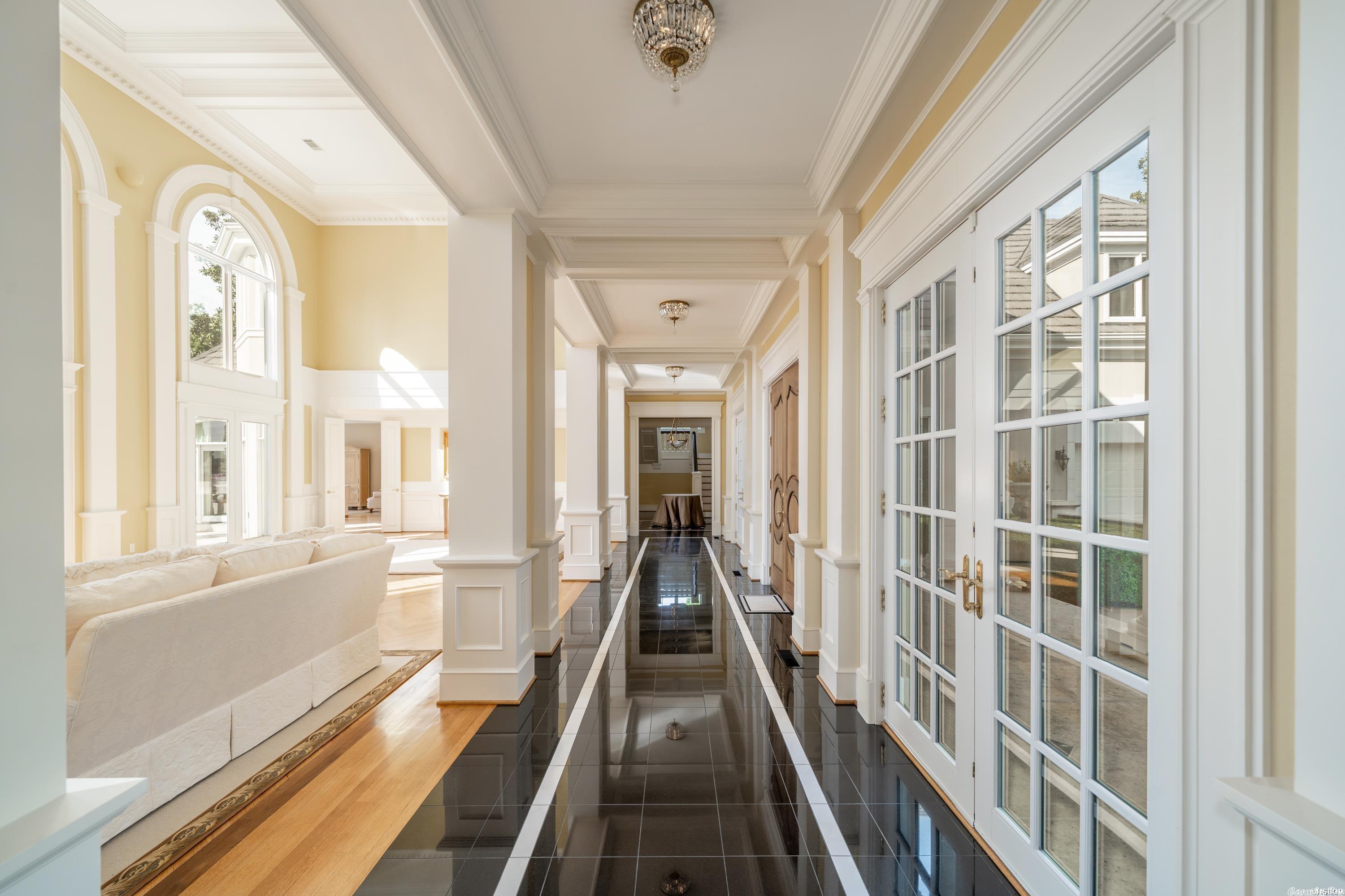 Driftwood Point - Residential