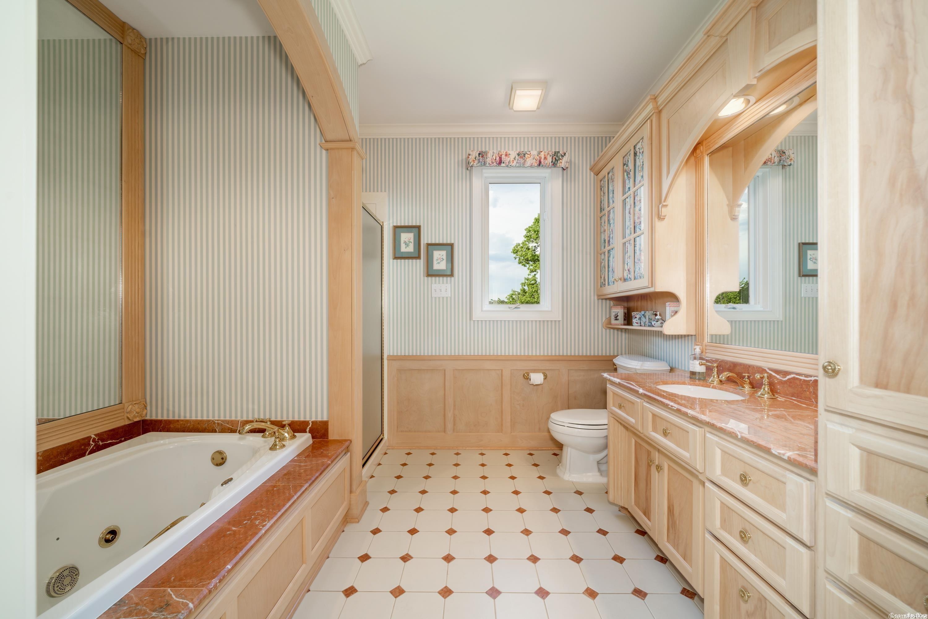 Driftwood Point - Residential