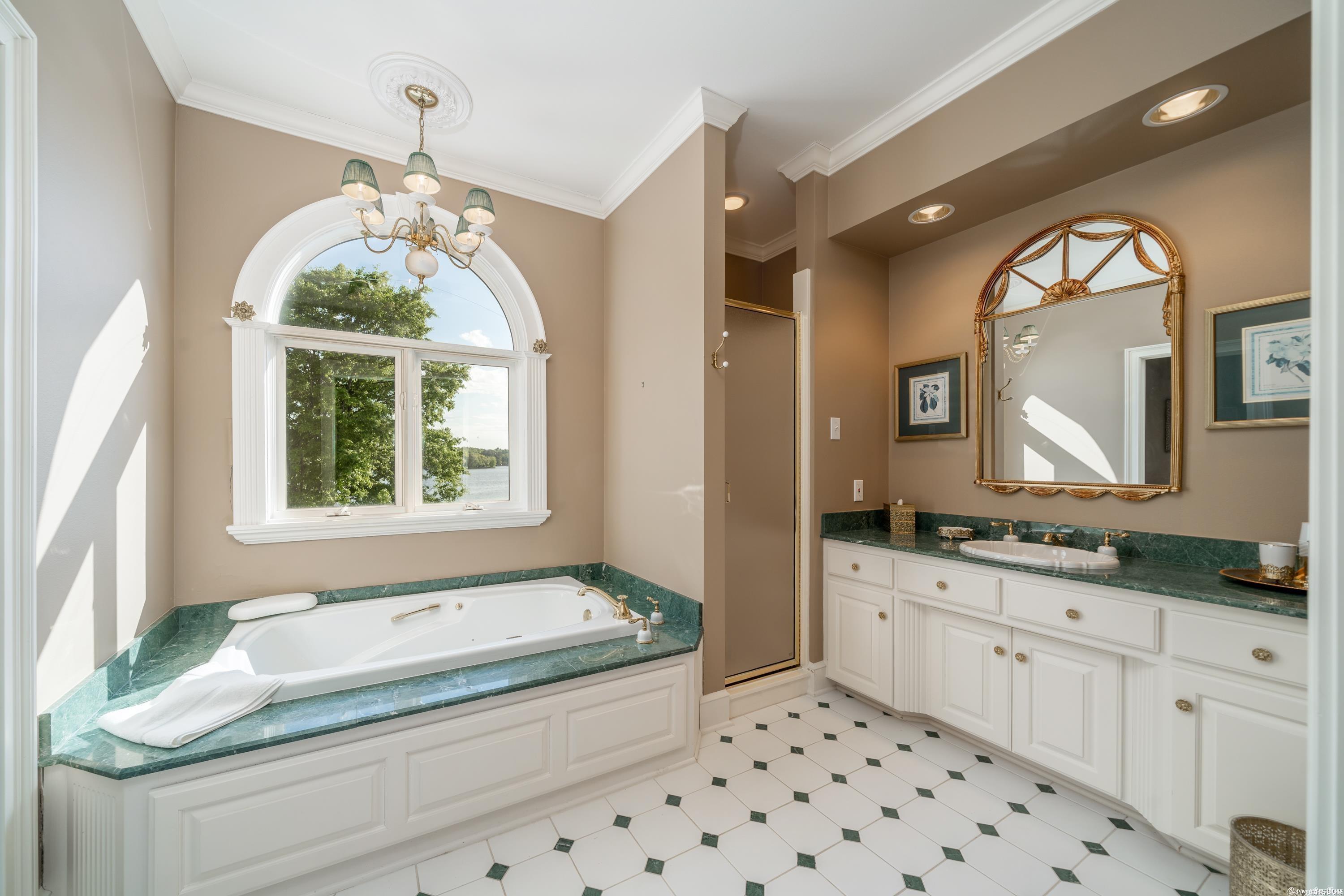 Driftwood Point - Residential