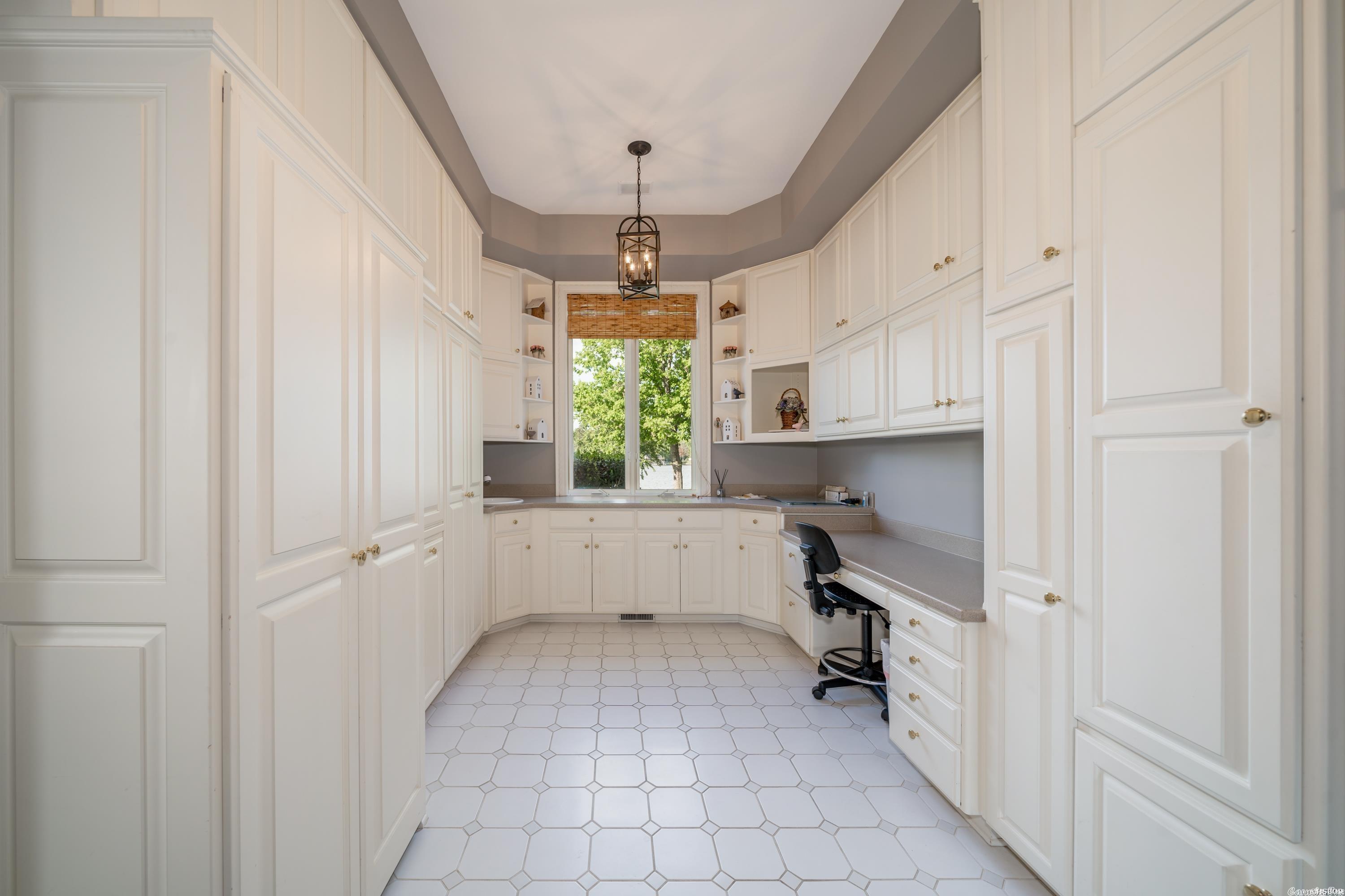 Driftwood Point - Residential
