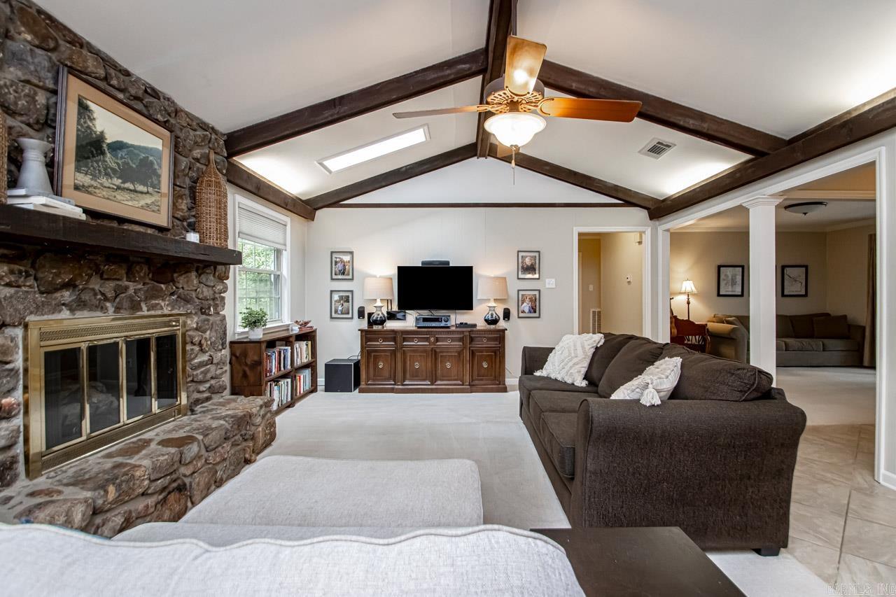 PLEASANT TREE - Residential