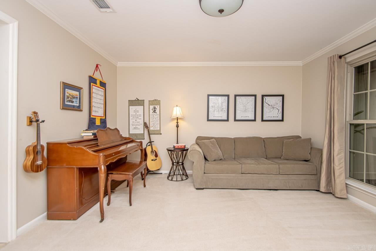 PLEASANT TREE - Residential