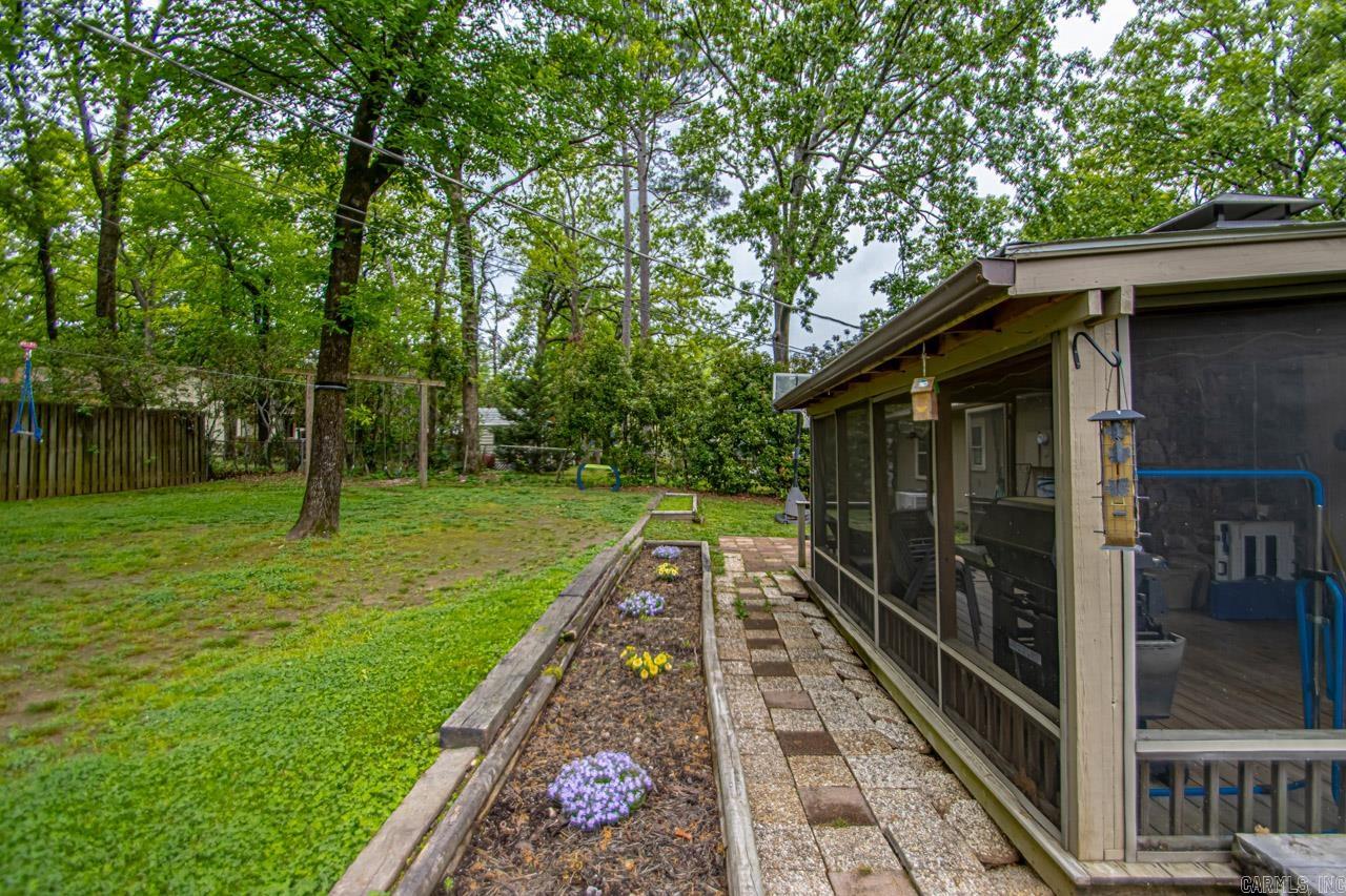 PLEASANT TREE - Residential