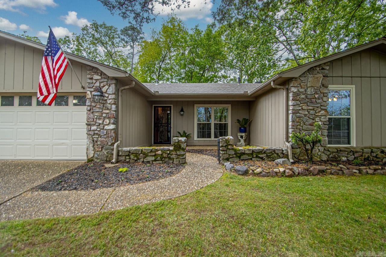 PLEASANT TREE - Residential