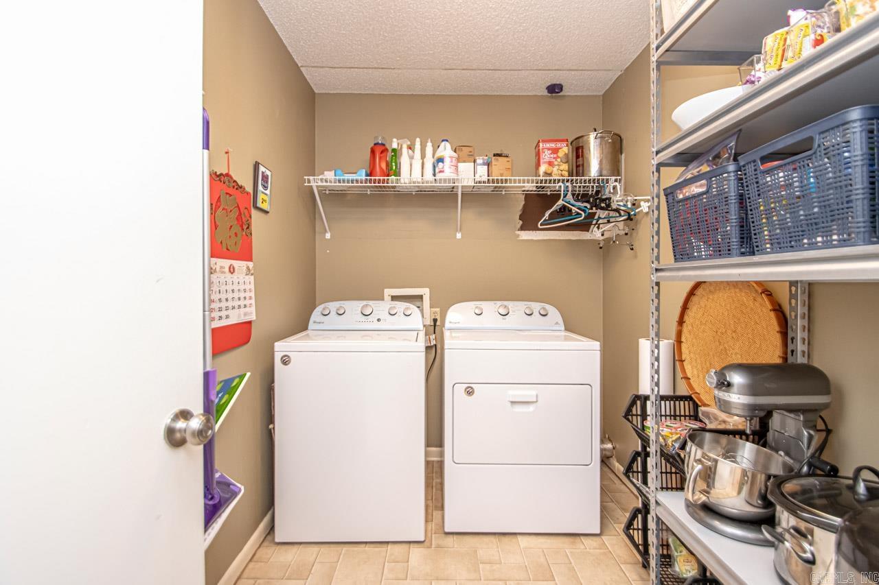 PLEASANT TREE - Residential