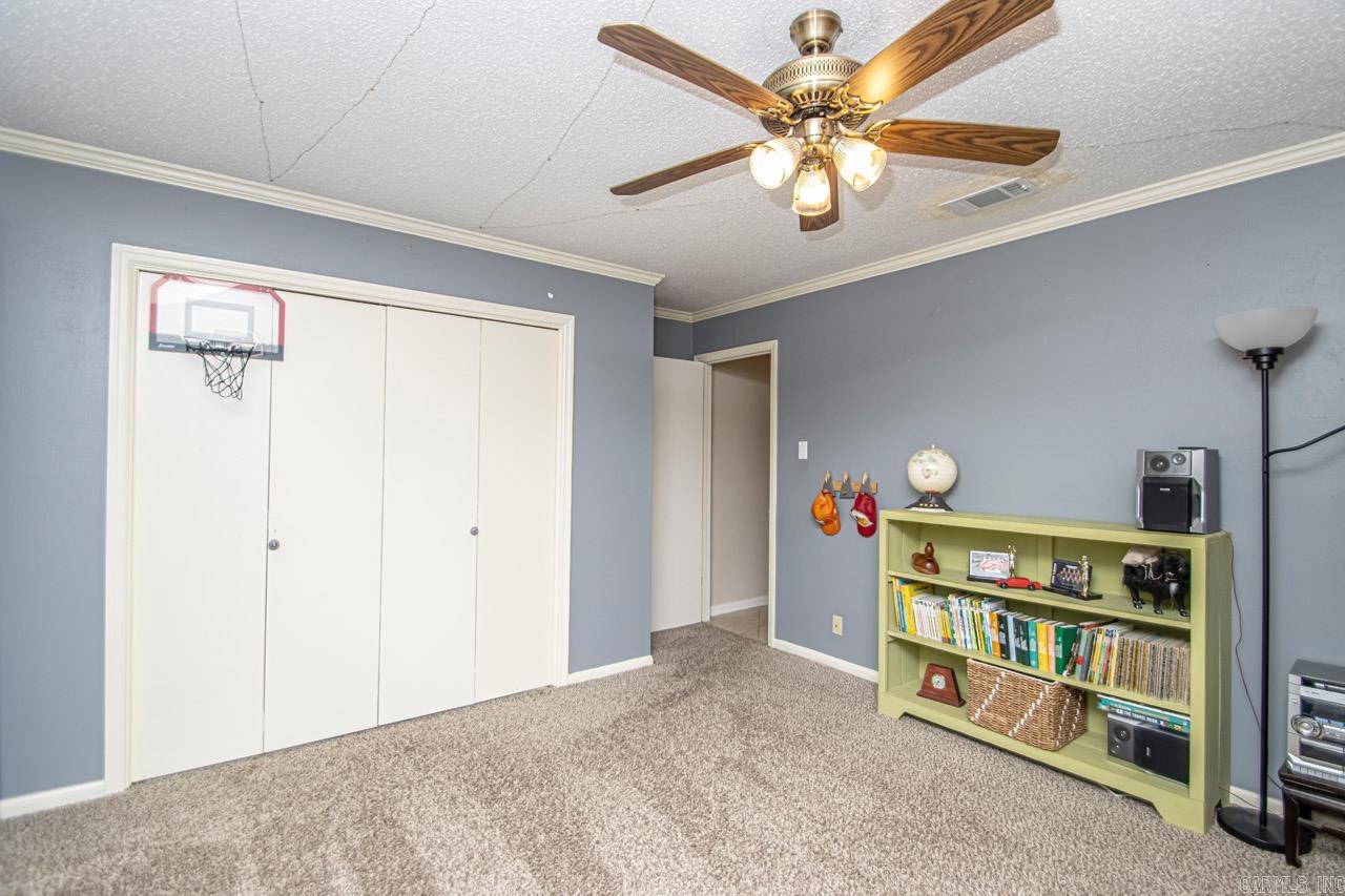 PLEASANT TREE - Residential