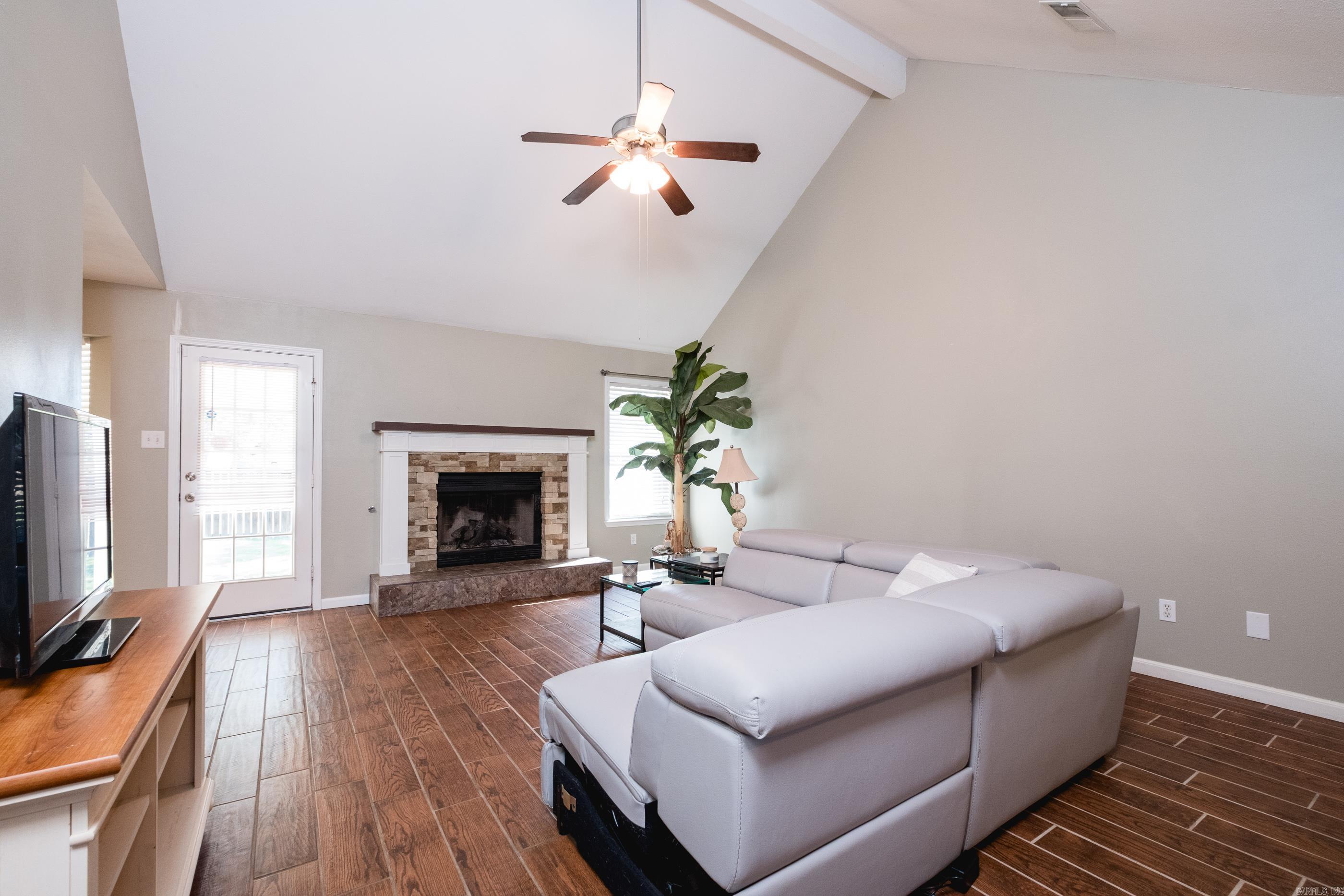 AUSTIN LAKES ADDN - Residential