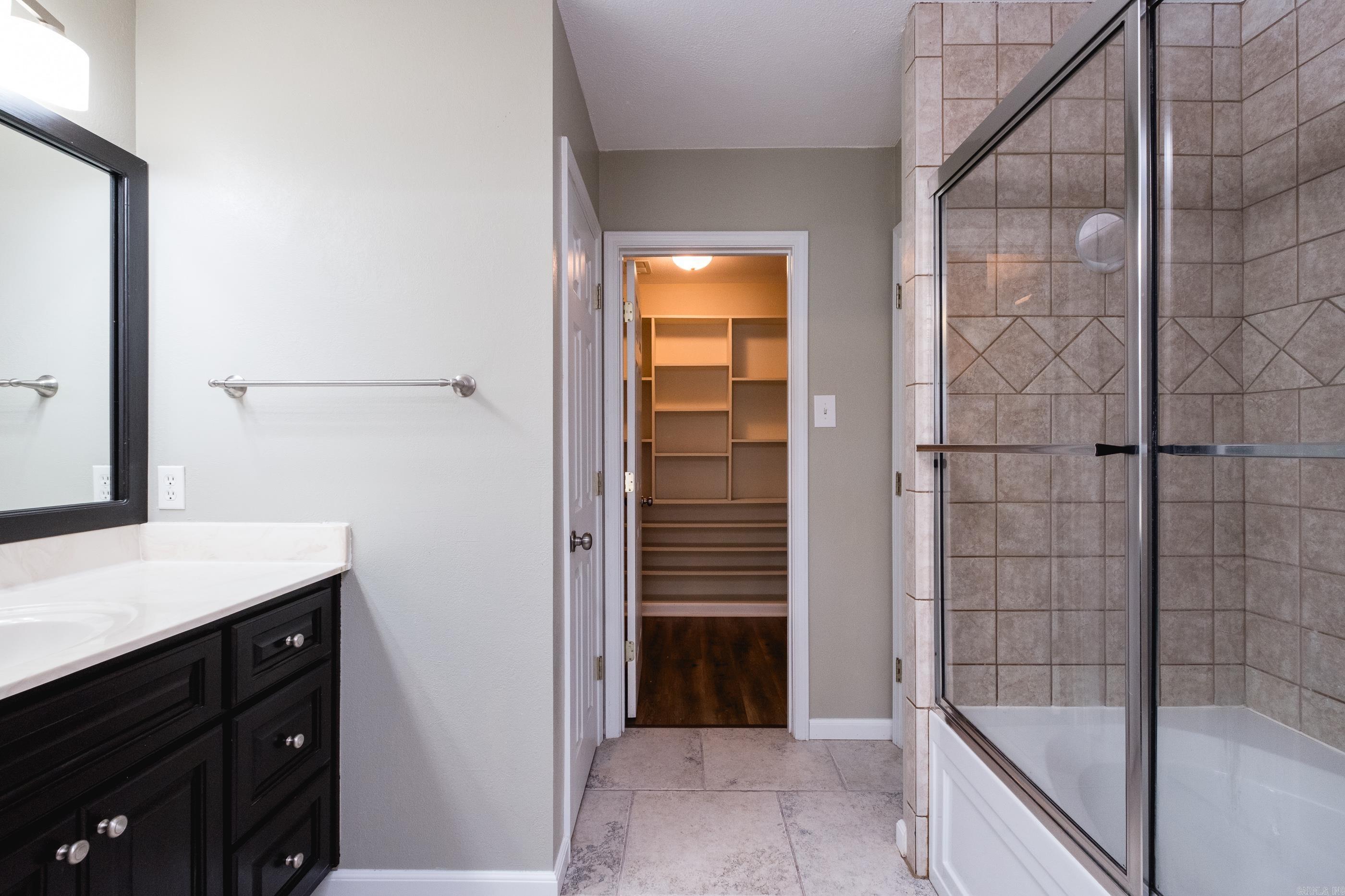 AUSTIN LAKES ADDN - Residential