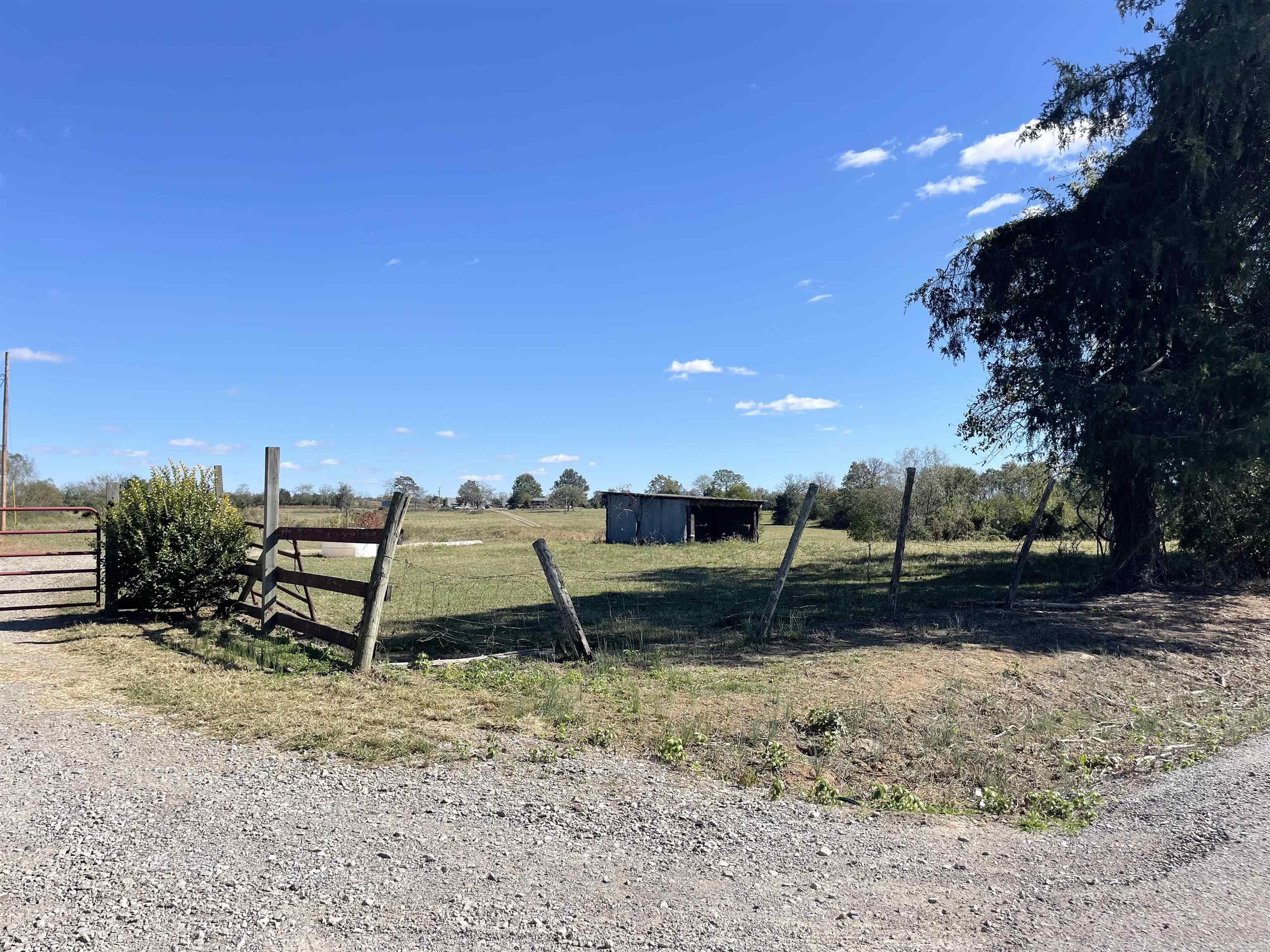 Metes & Bounds - Land