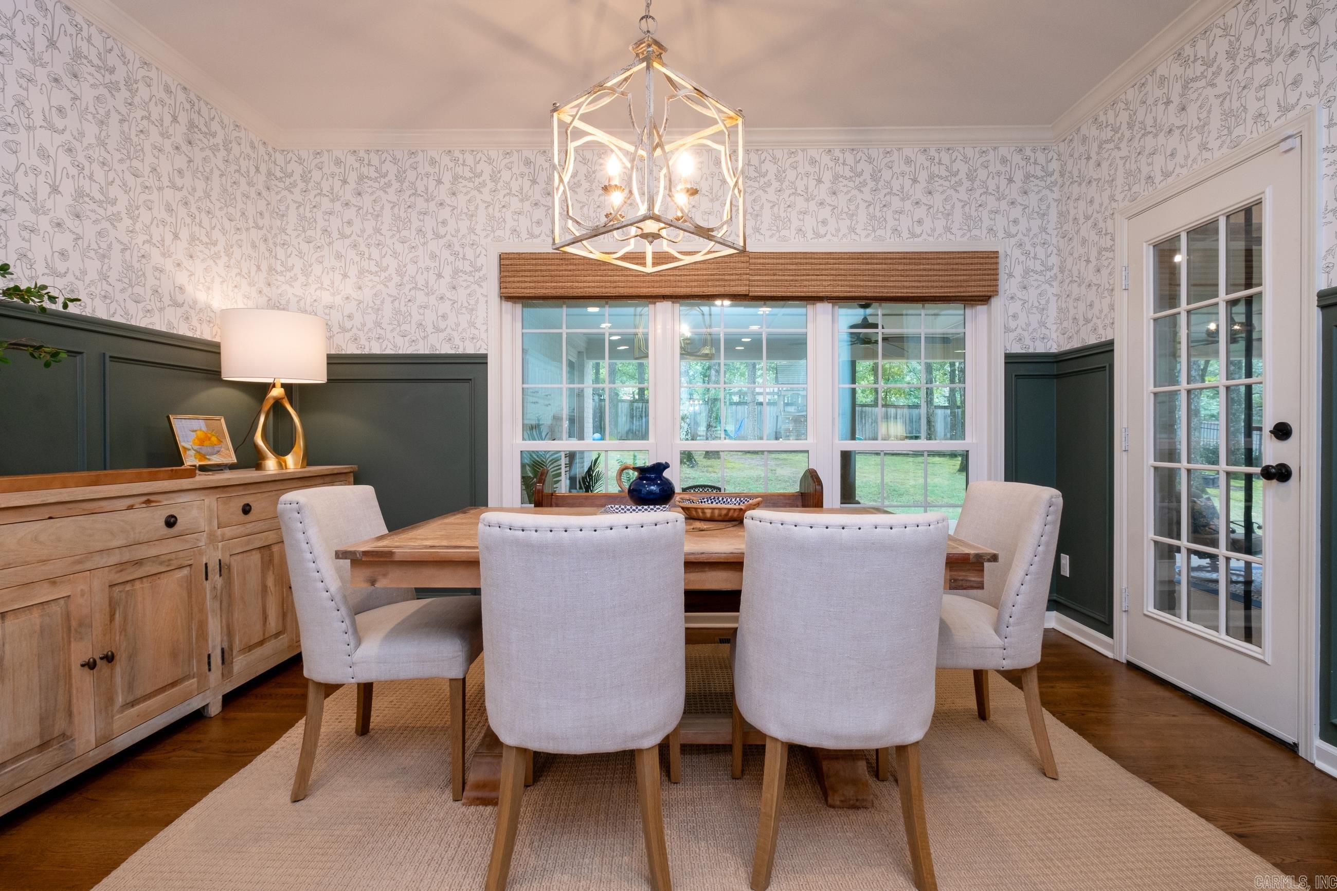 CHENAL VALLEY FONTENAY CIRCLE - Residential