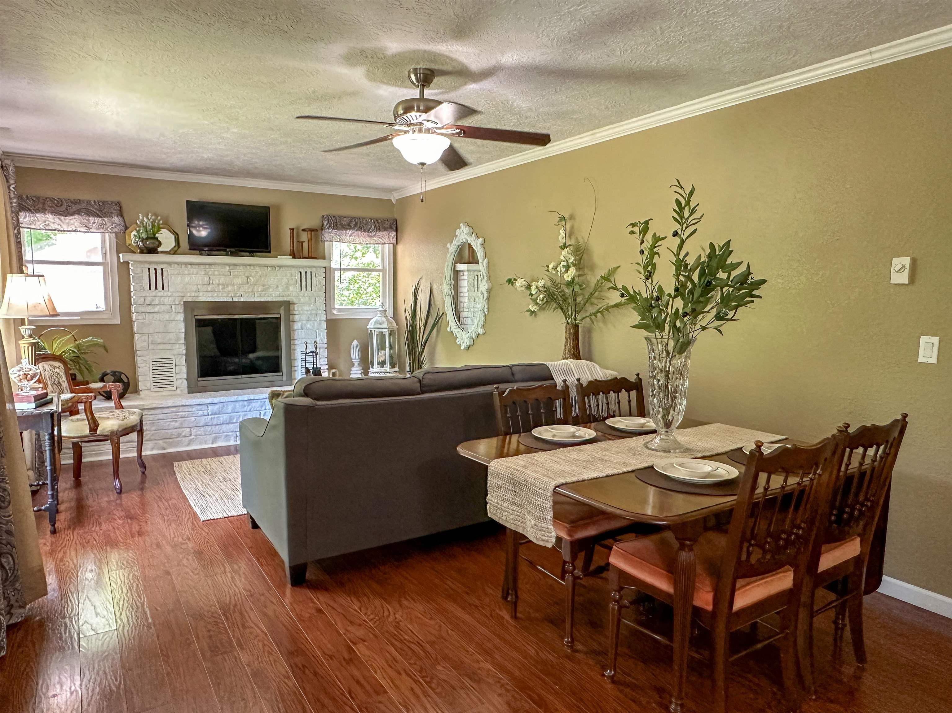 Lake View - Residential