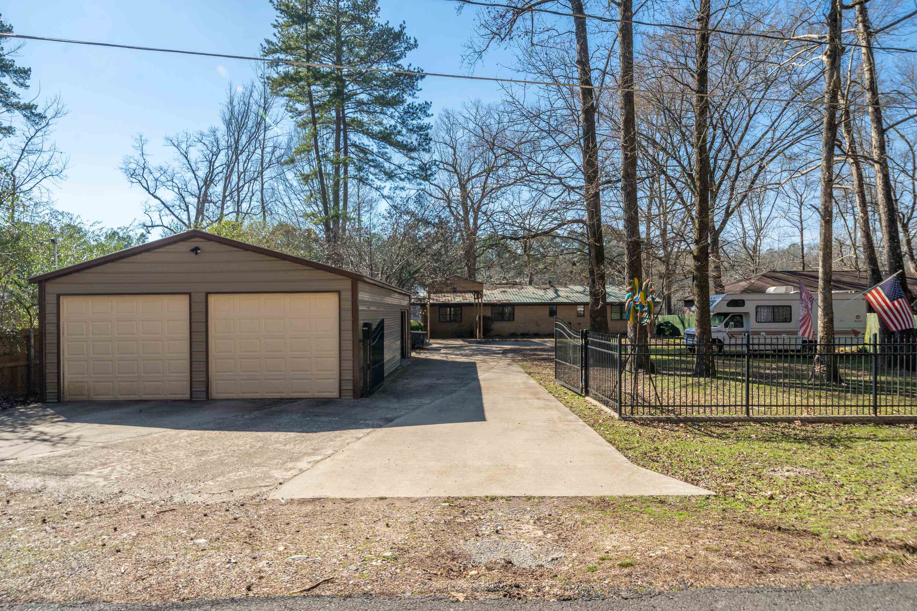 Brianwood - Residential