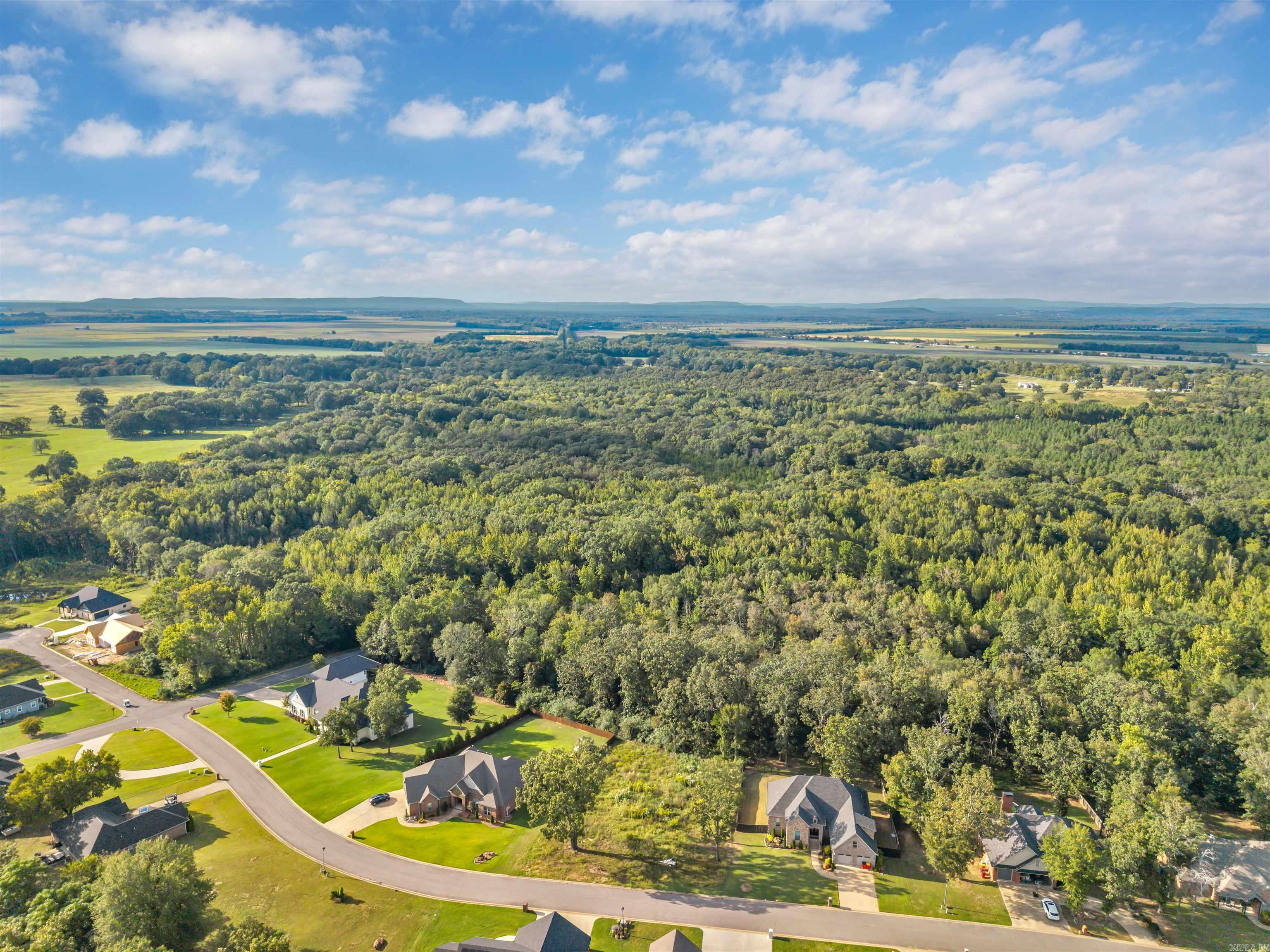 Metes & Bounds - Land