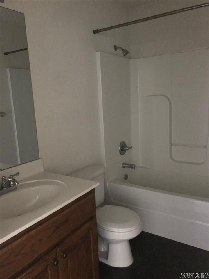 Reynolds Park Place - Residential Lease