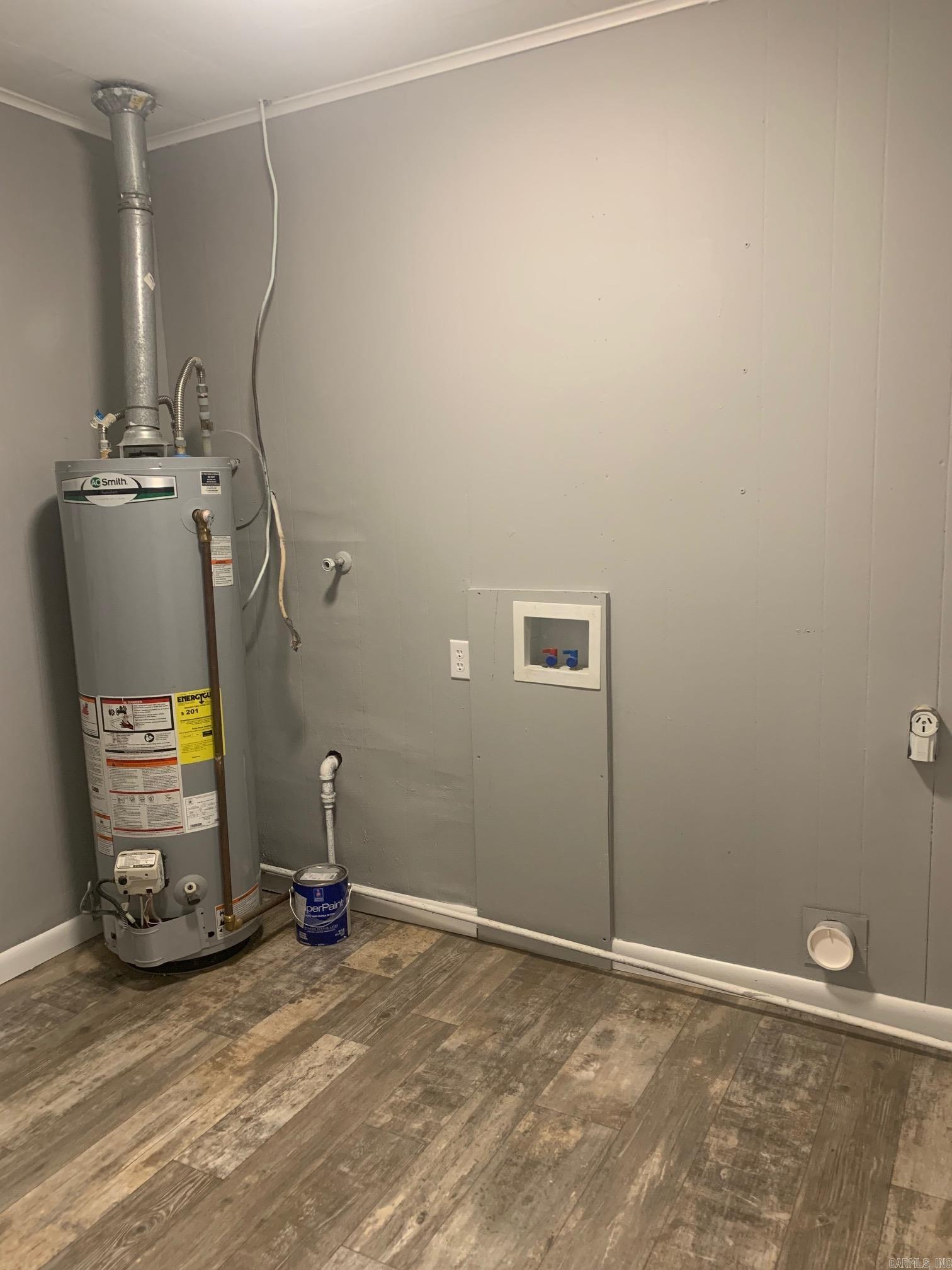 ROLLING ACRES - Residential