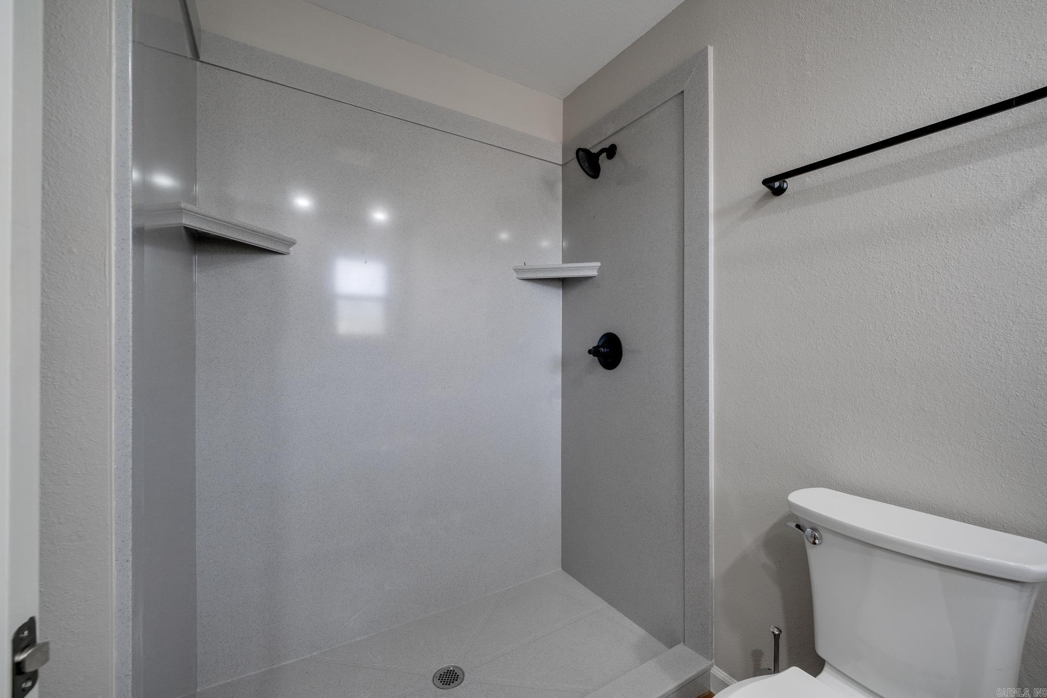 JACKSON HGTS - Residential