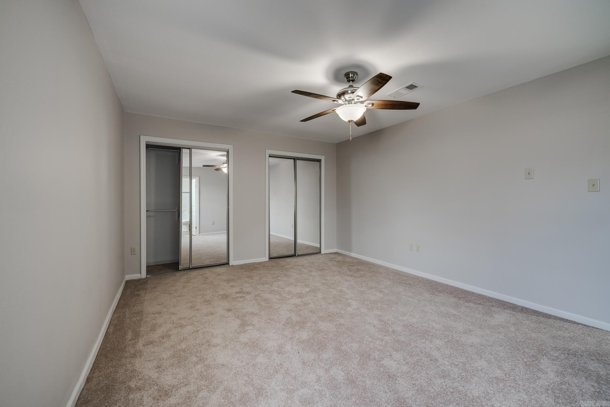 JACKSON HGTS - Residential