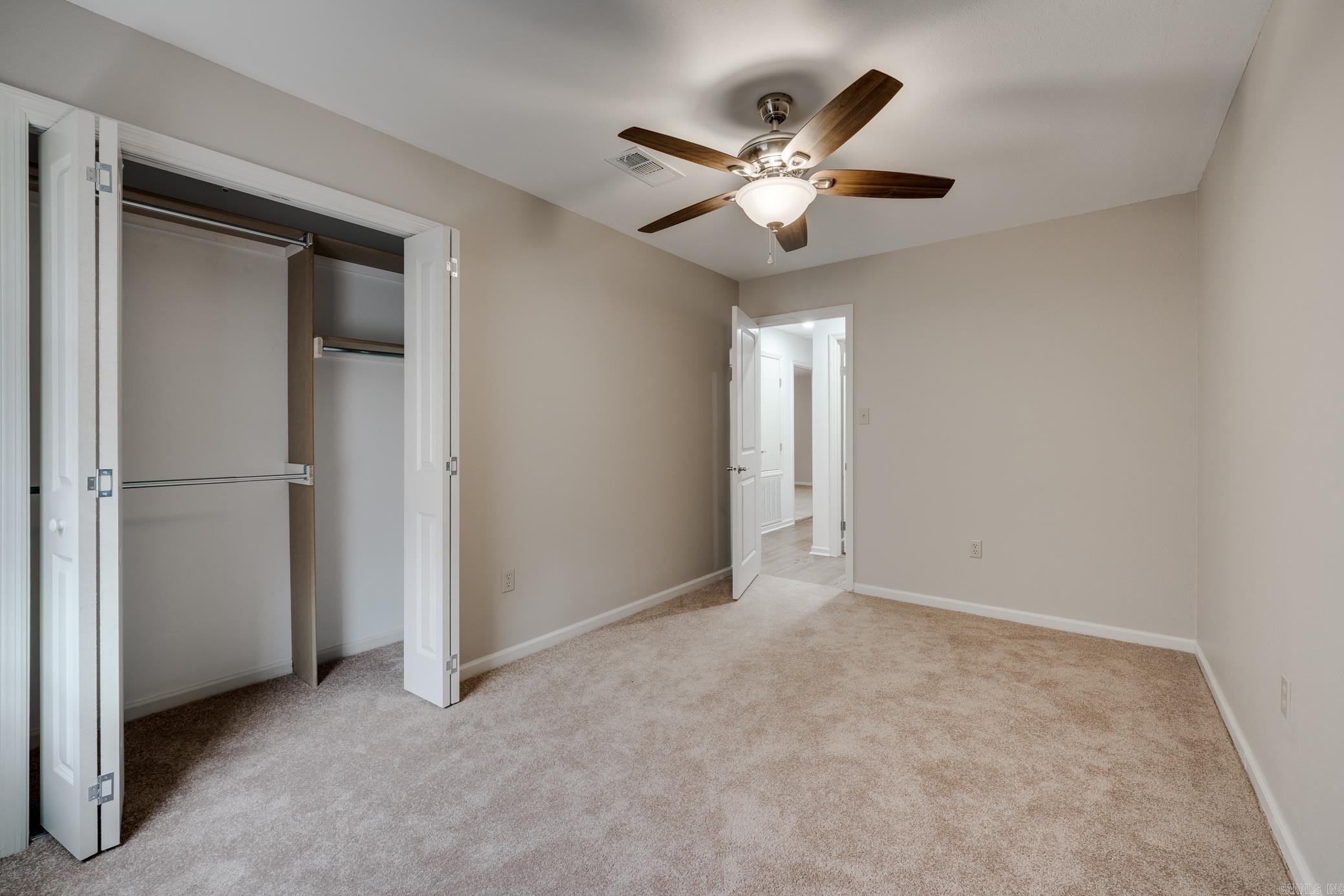 JACKSON HGTS - Residential