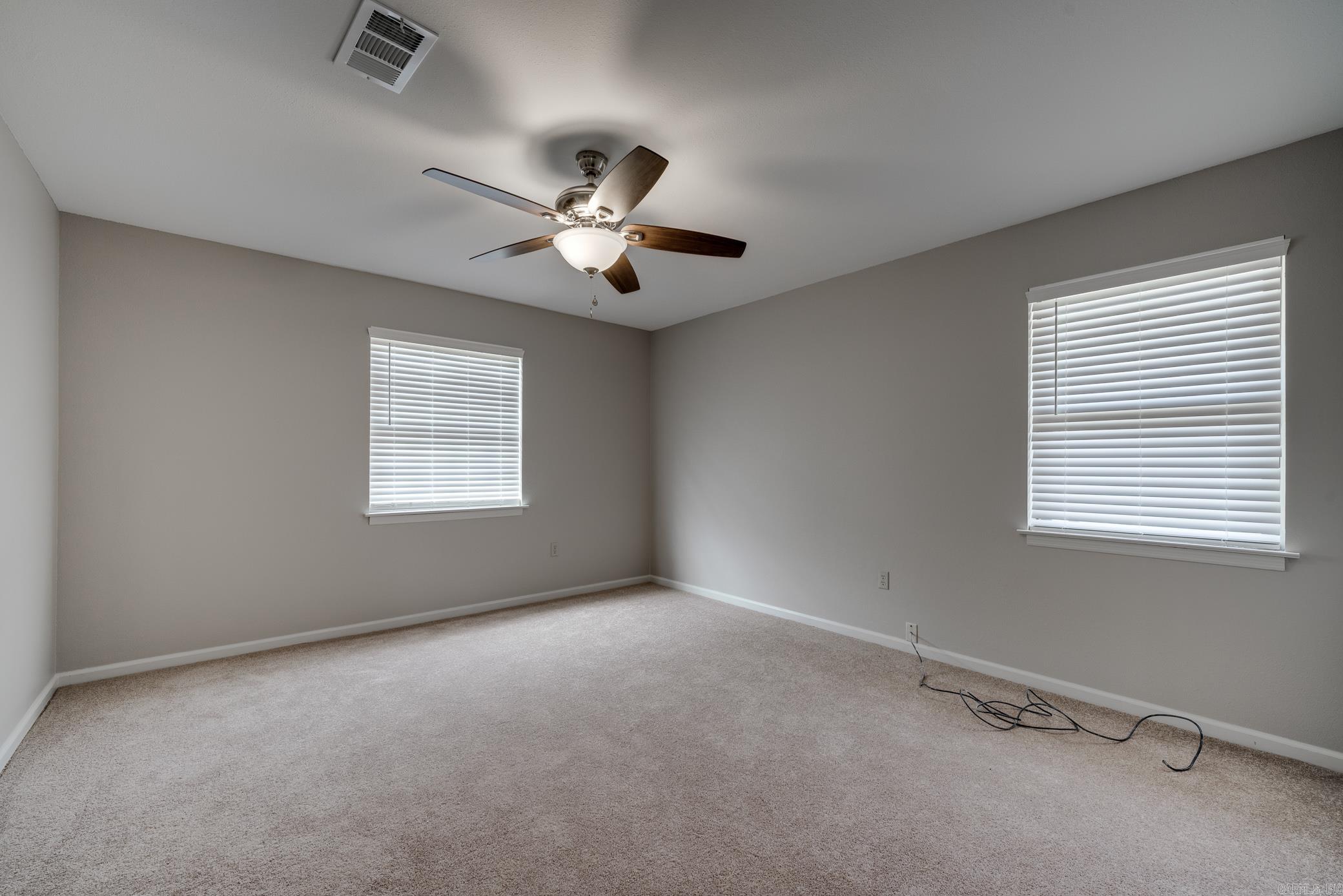 JACKSON HGTS - Residential