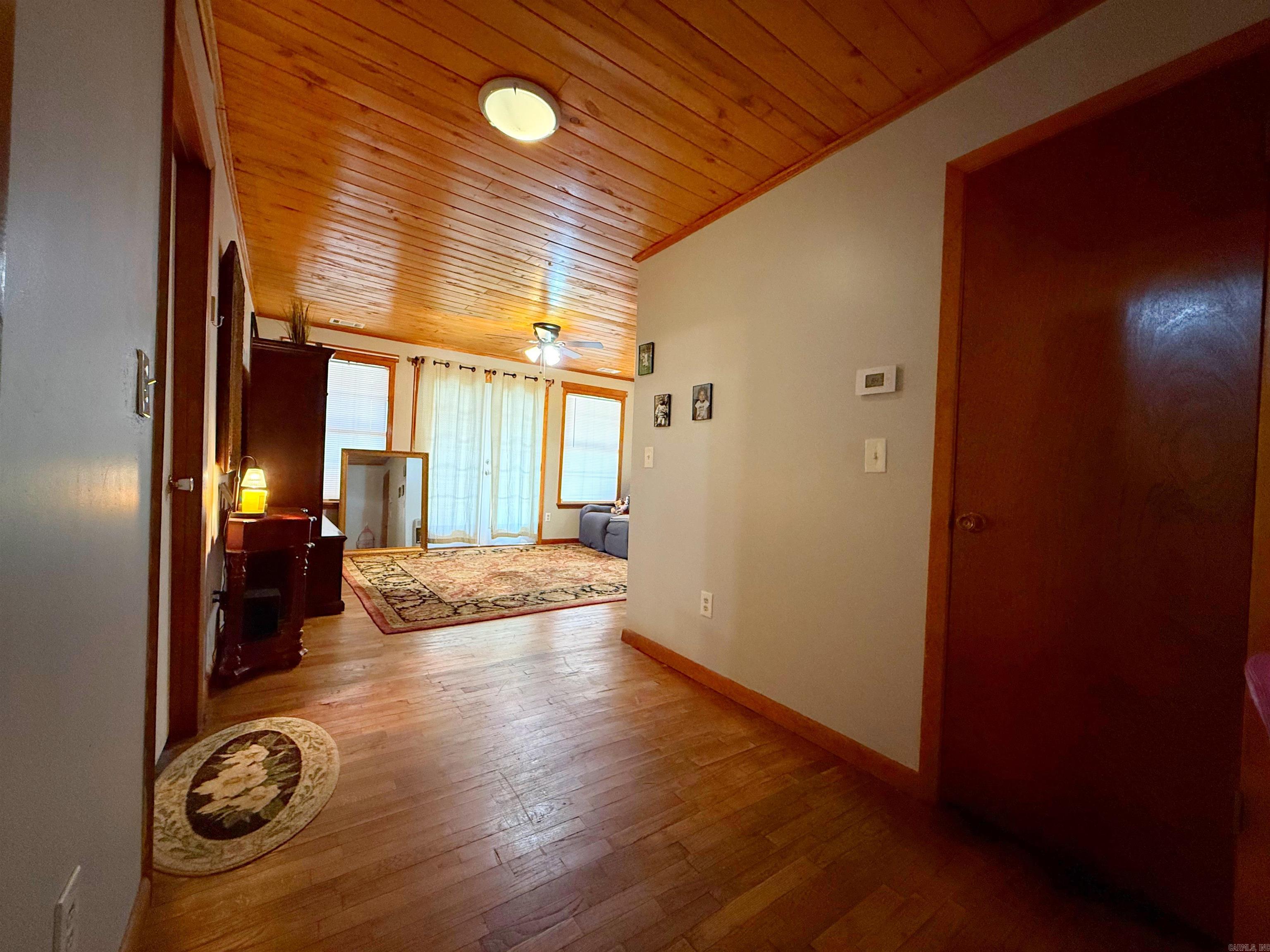 Metes & Bounds - Residential