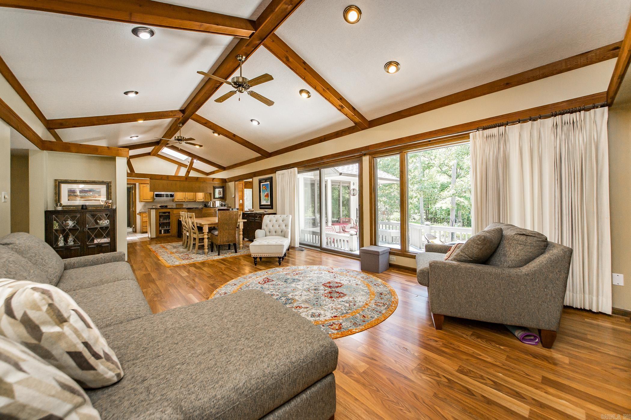 INDIAN HILLS - Residential