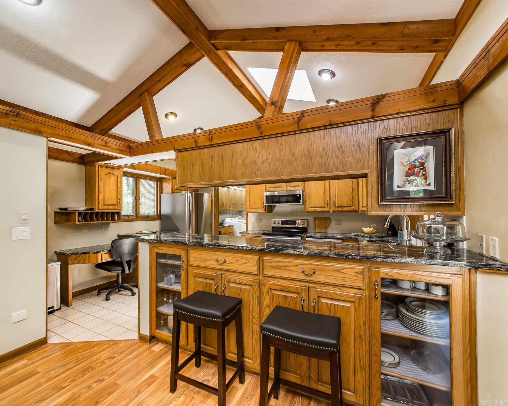 INDIAN HILLS - Residential