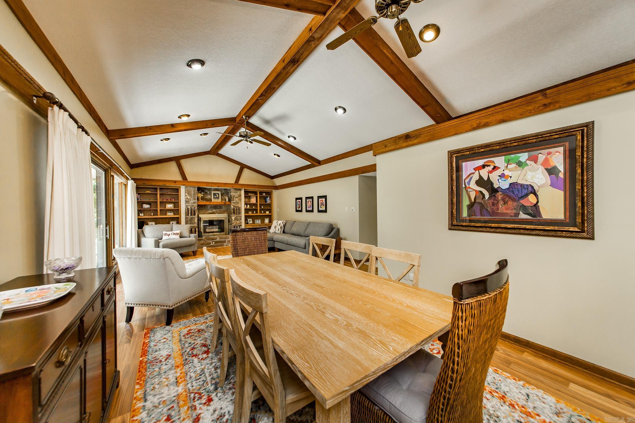 INDIAN HILLS - Residential