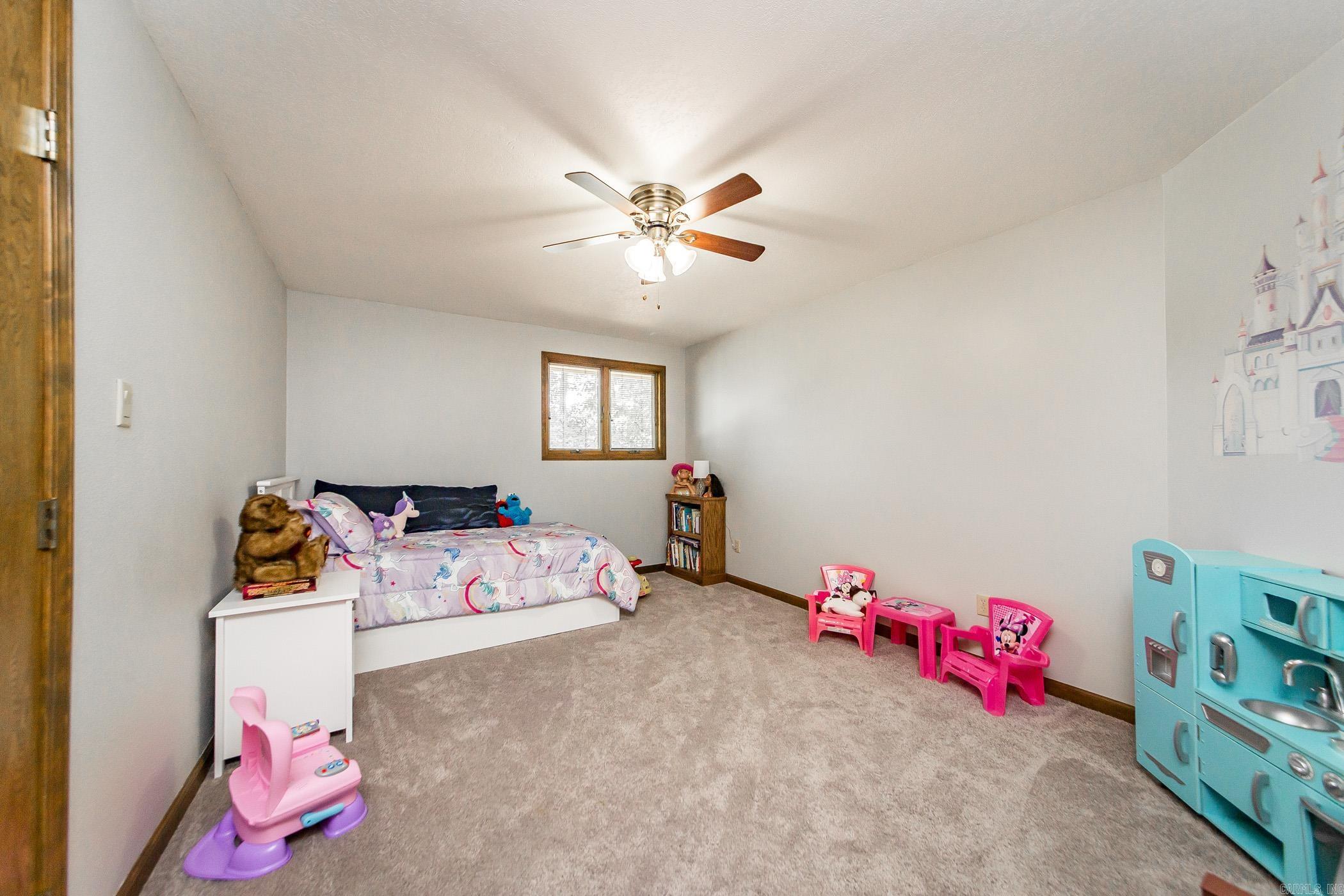 INDIAN HILLS - Residential